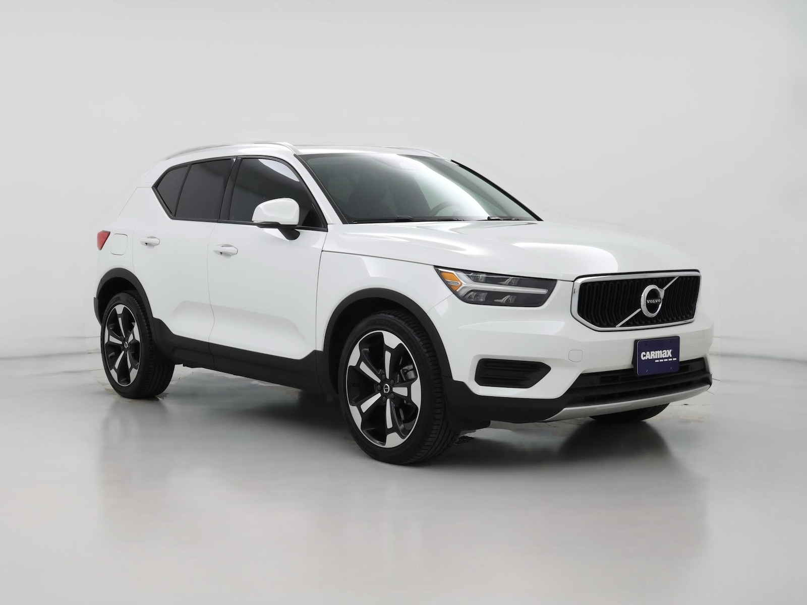 2020 Volvo XC40 Momentum