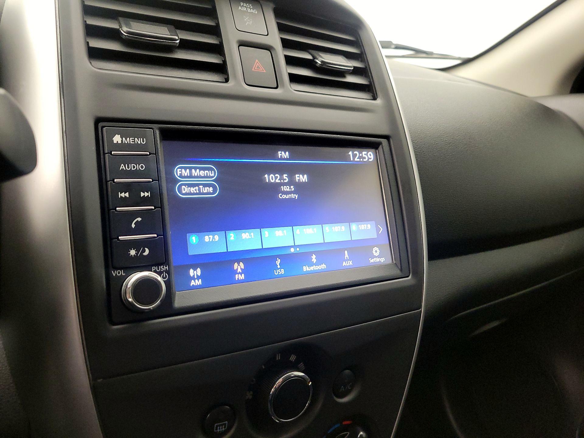 Thumbnail: 2019 Nissan Versa - 15