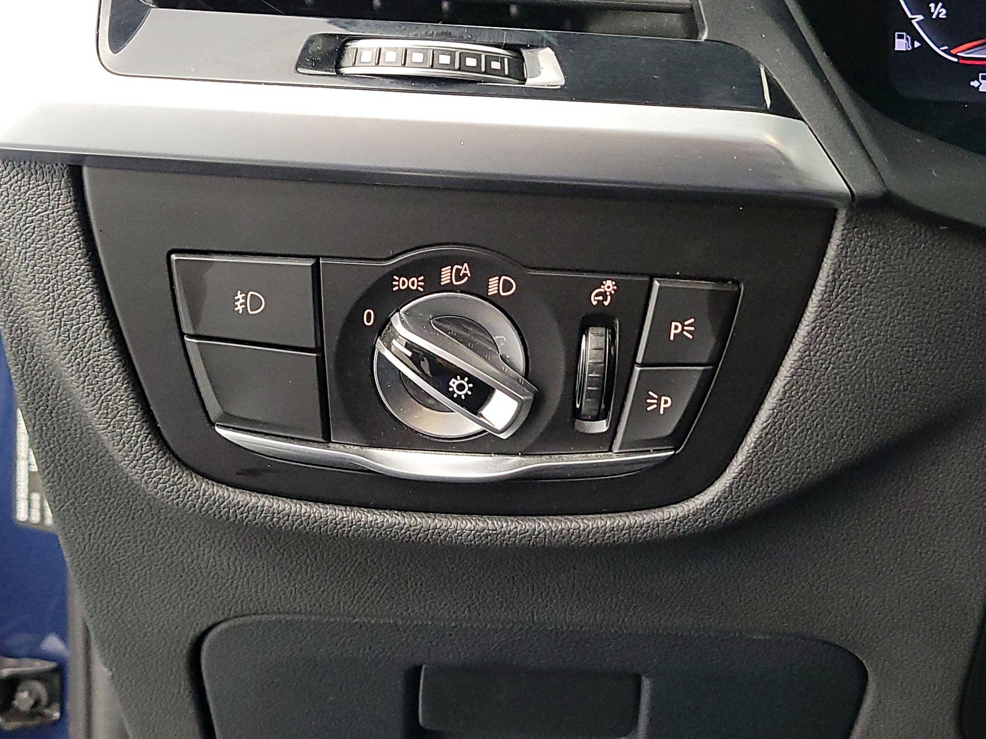 Thumbnail: 2020 BMW X3 - 13