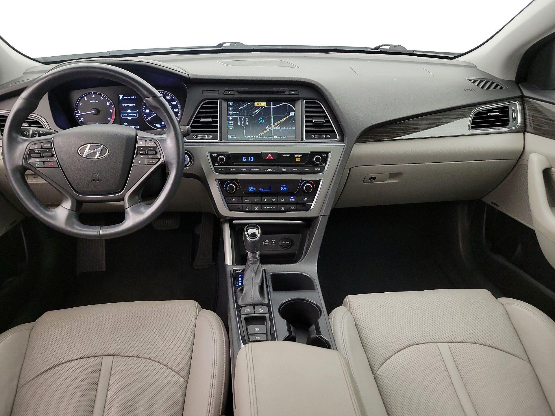 Thumbnail: 2015 Hyundai Sonata - 9