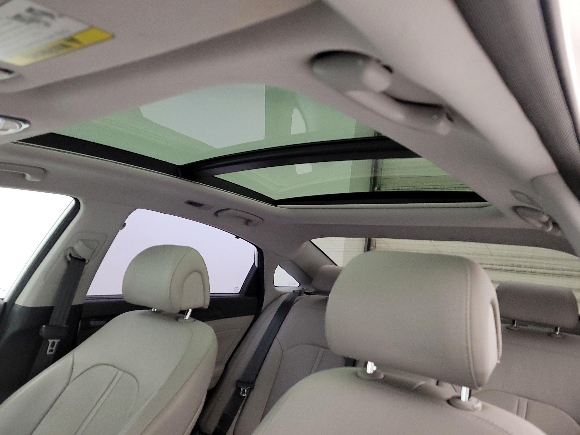 Thumbnail: 2015 Hyundai Sonata - 20