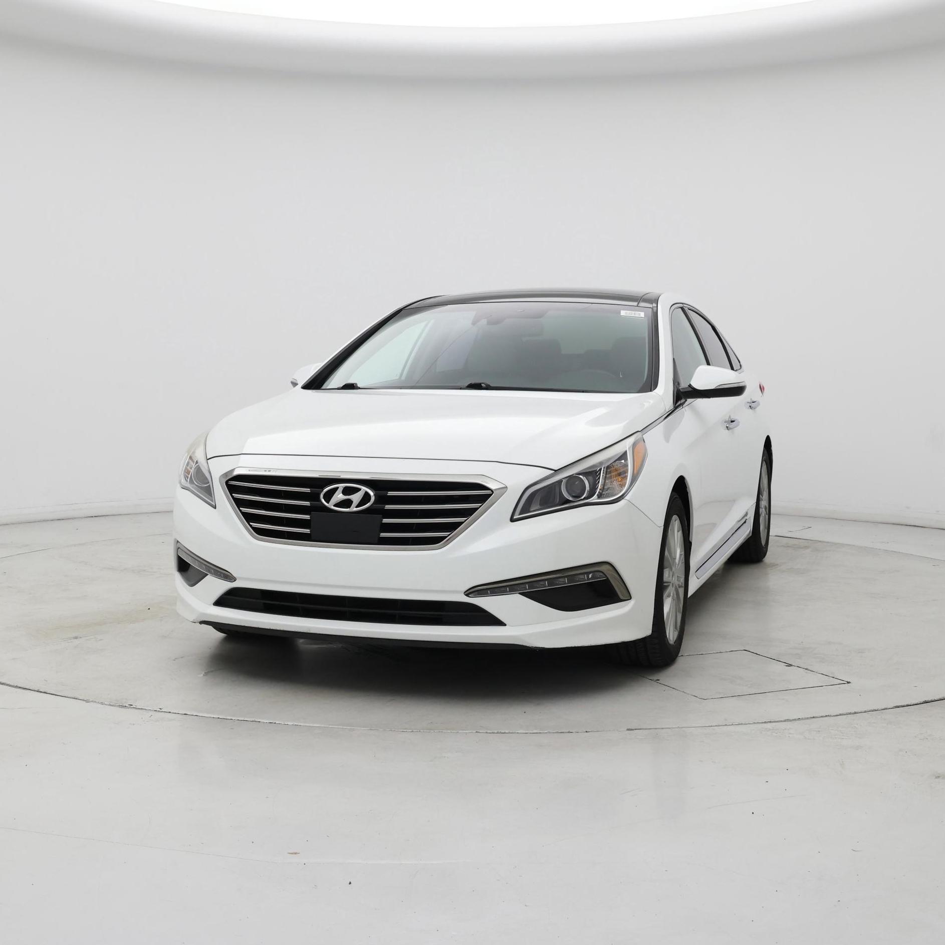 Thumbnail: 2015 Hyundai Sonata - 4