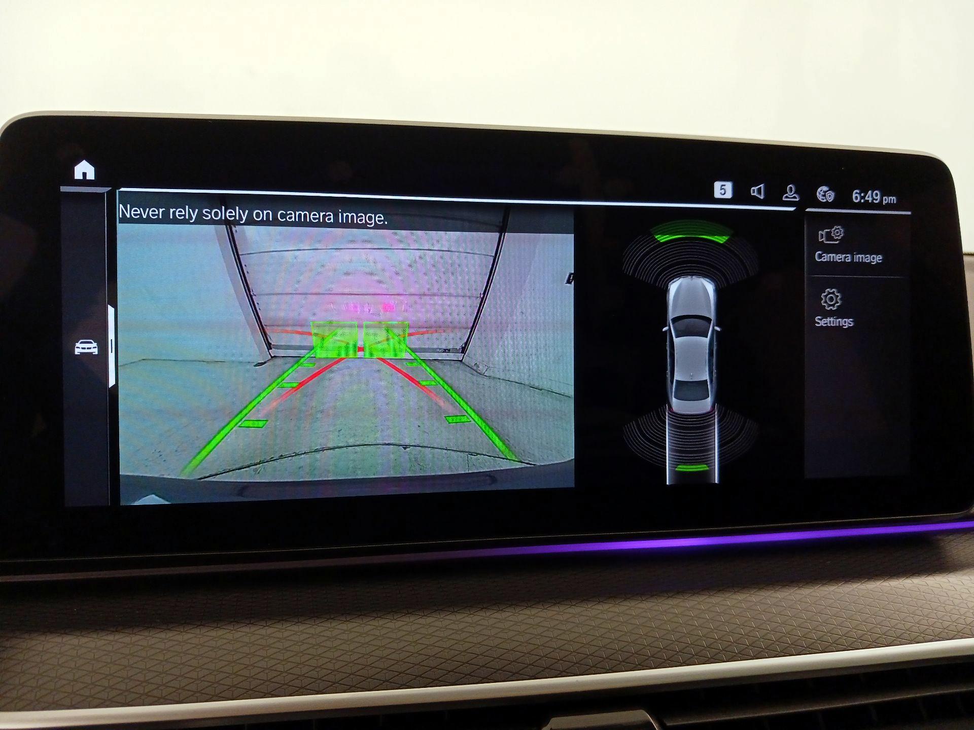 Thumbnail: 2022 BMW 5 Series - 15