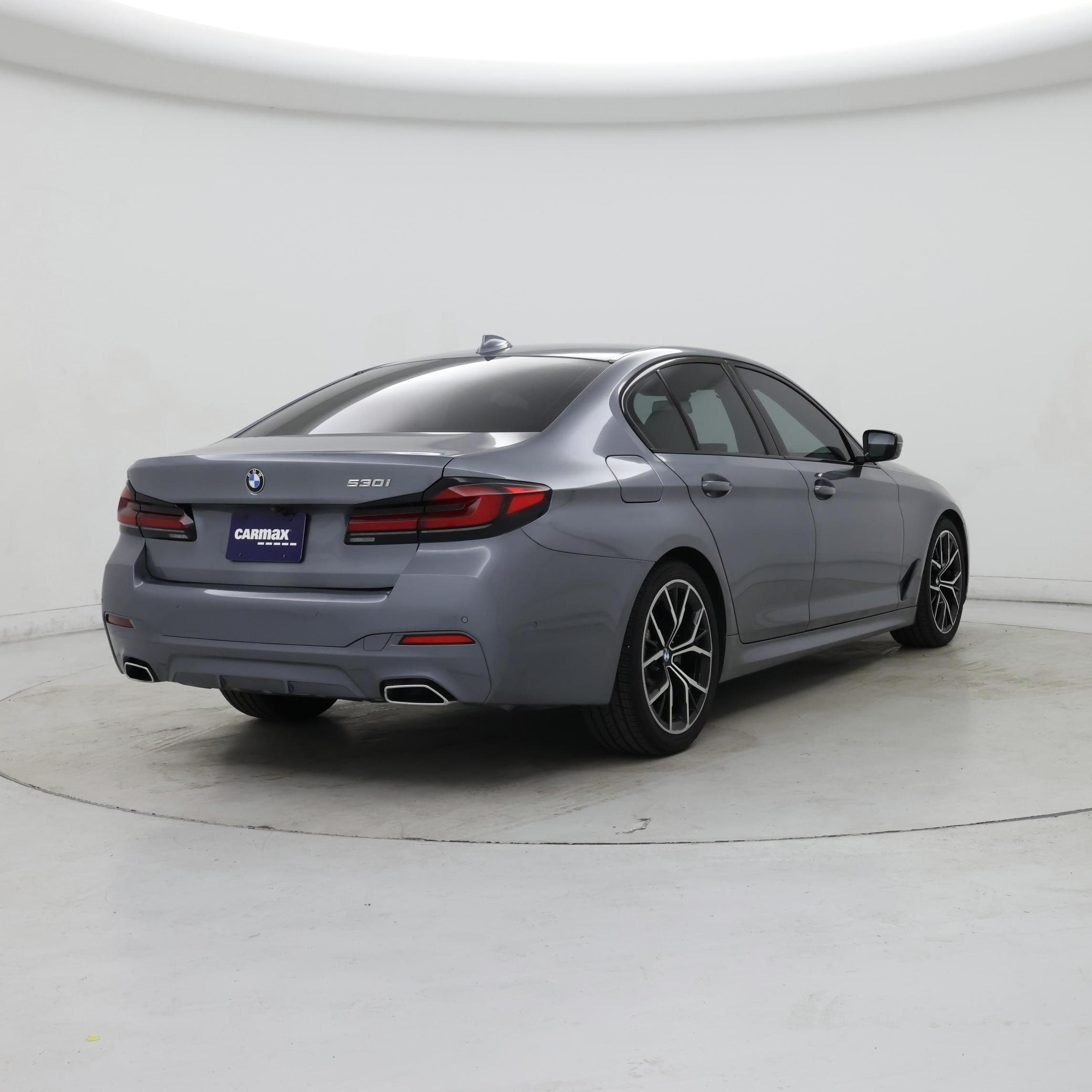 Thumbnail: 2022 BMW 5 Series - 8