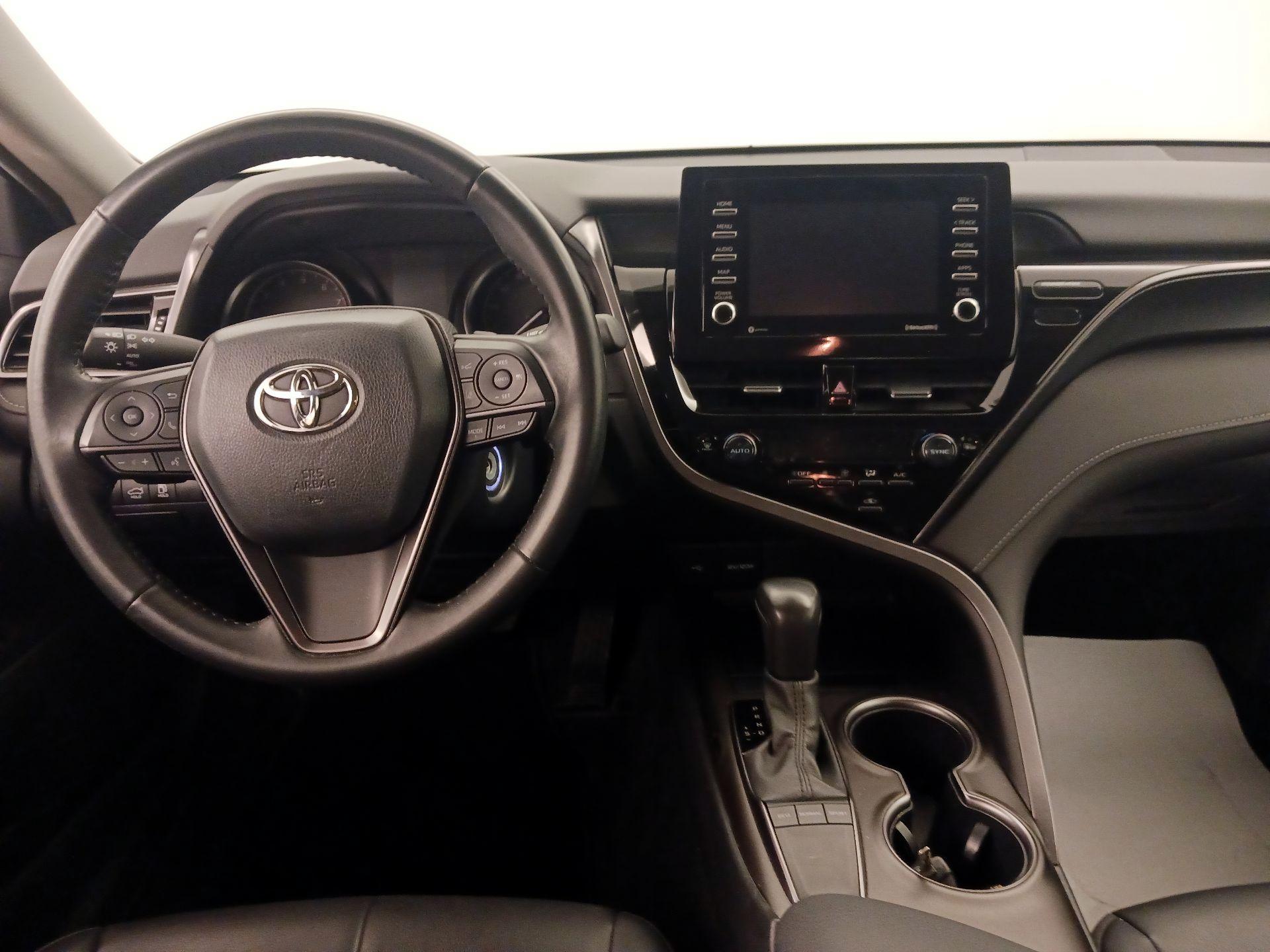 Thumbnail: 2024 Toyota Camry - 9