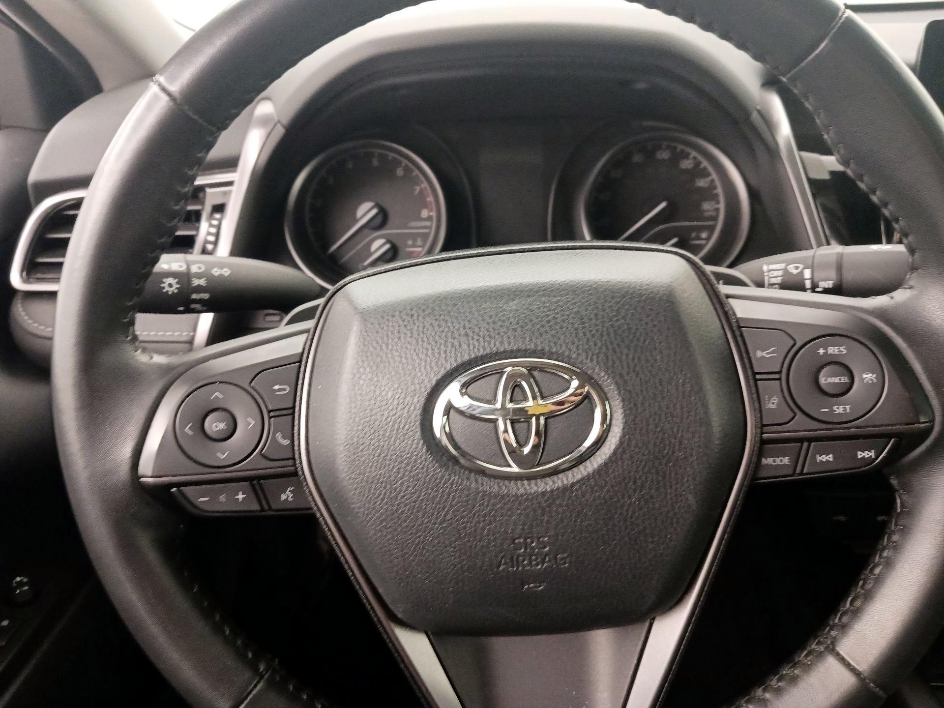 Thumbnail: 2024 Toyota Camry - 10