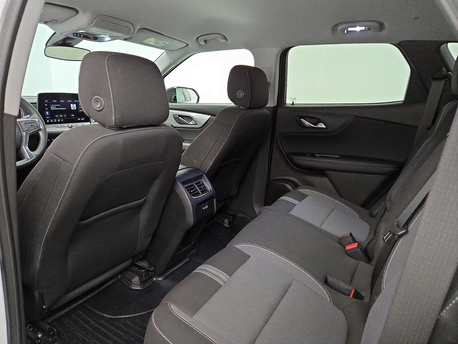 Thumbnail: 2024 Chevrolet Blazer - 19