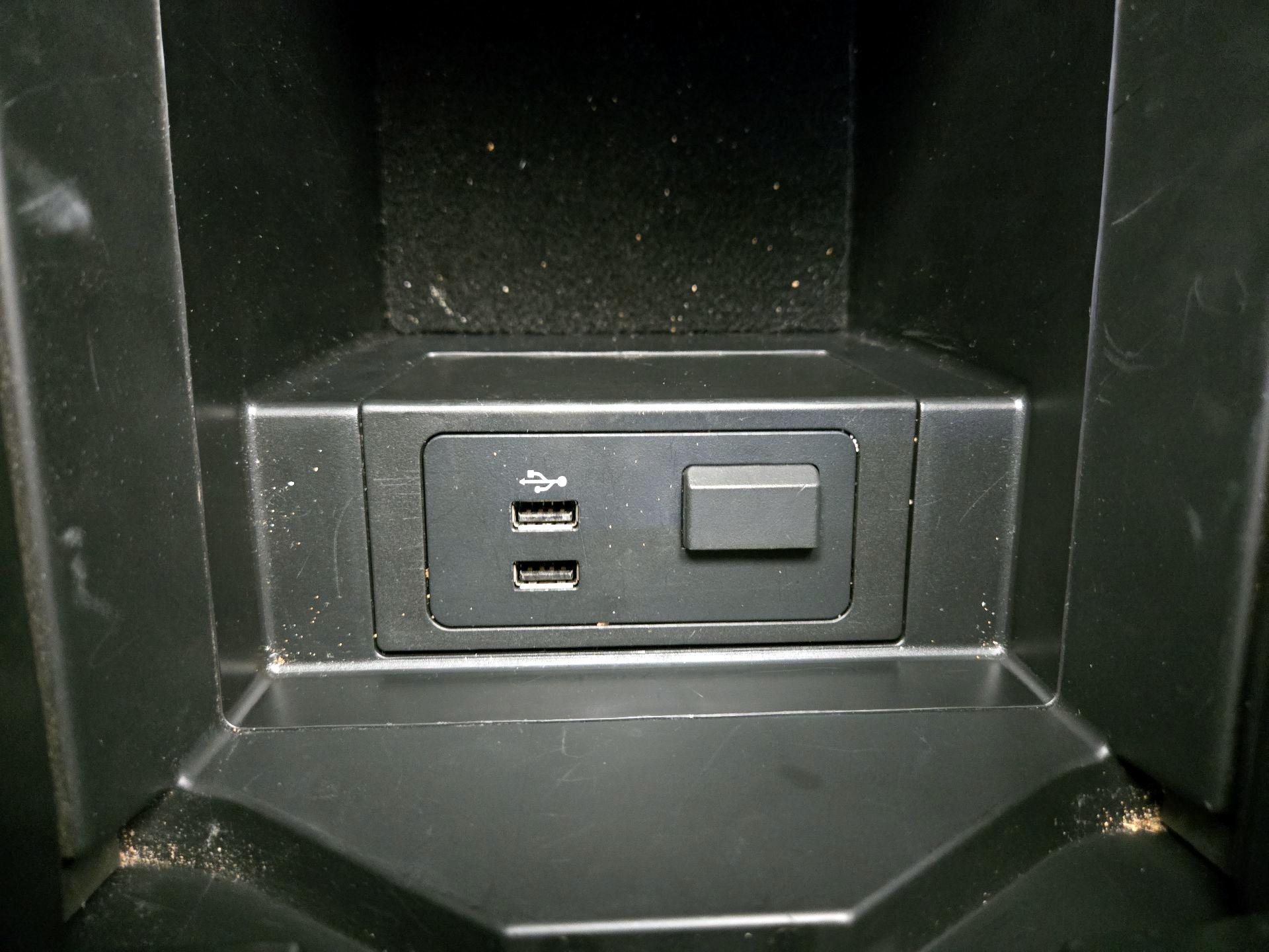 Thumbnail: 2021 Mazda CX-9 - 18