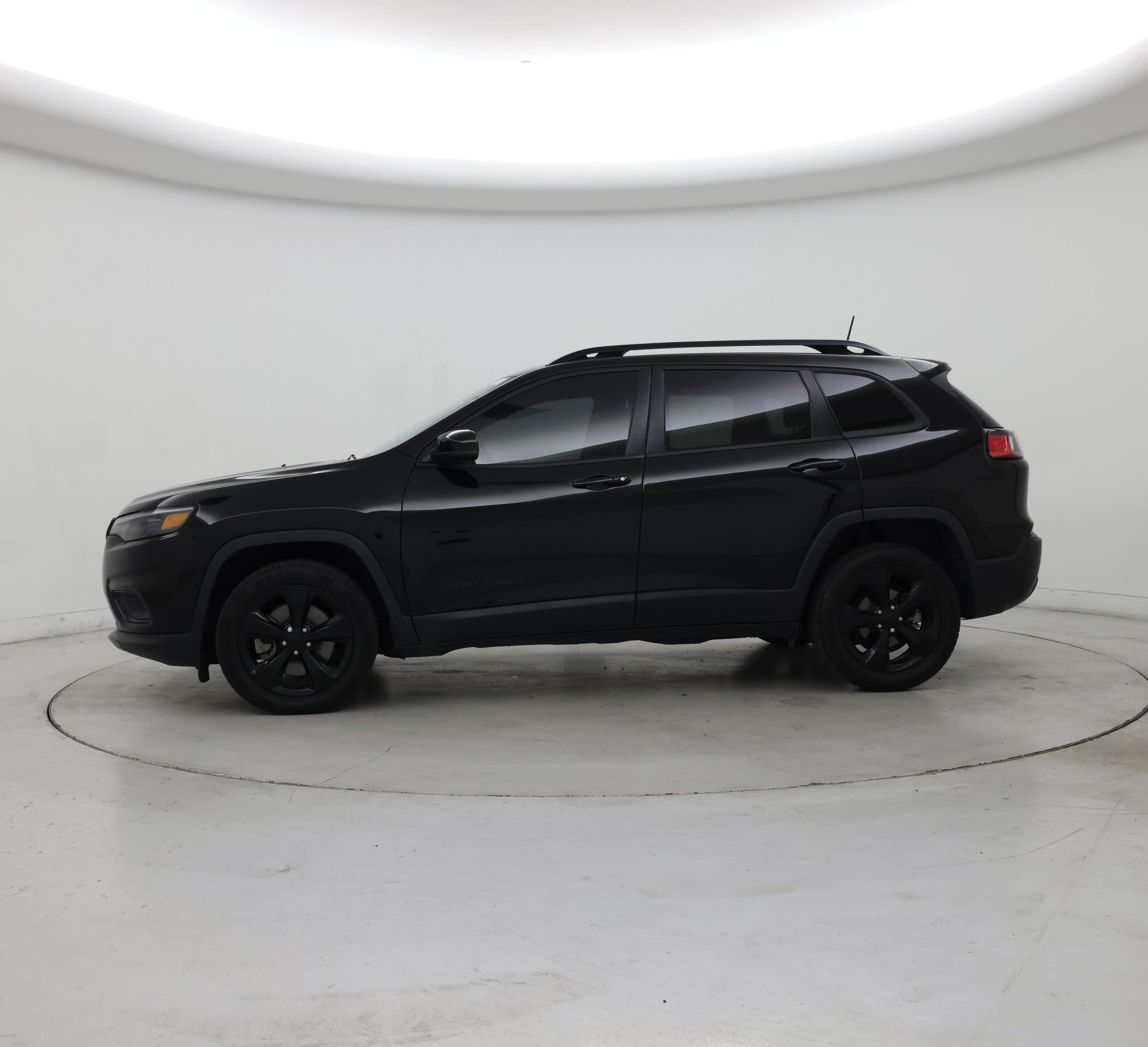 Thumbnail: 2020 Jeep Cherokee - 3