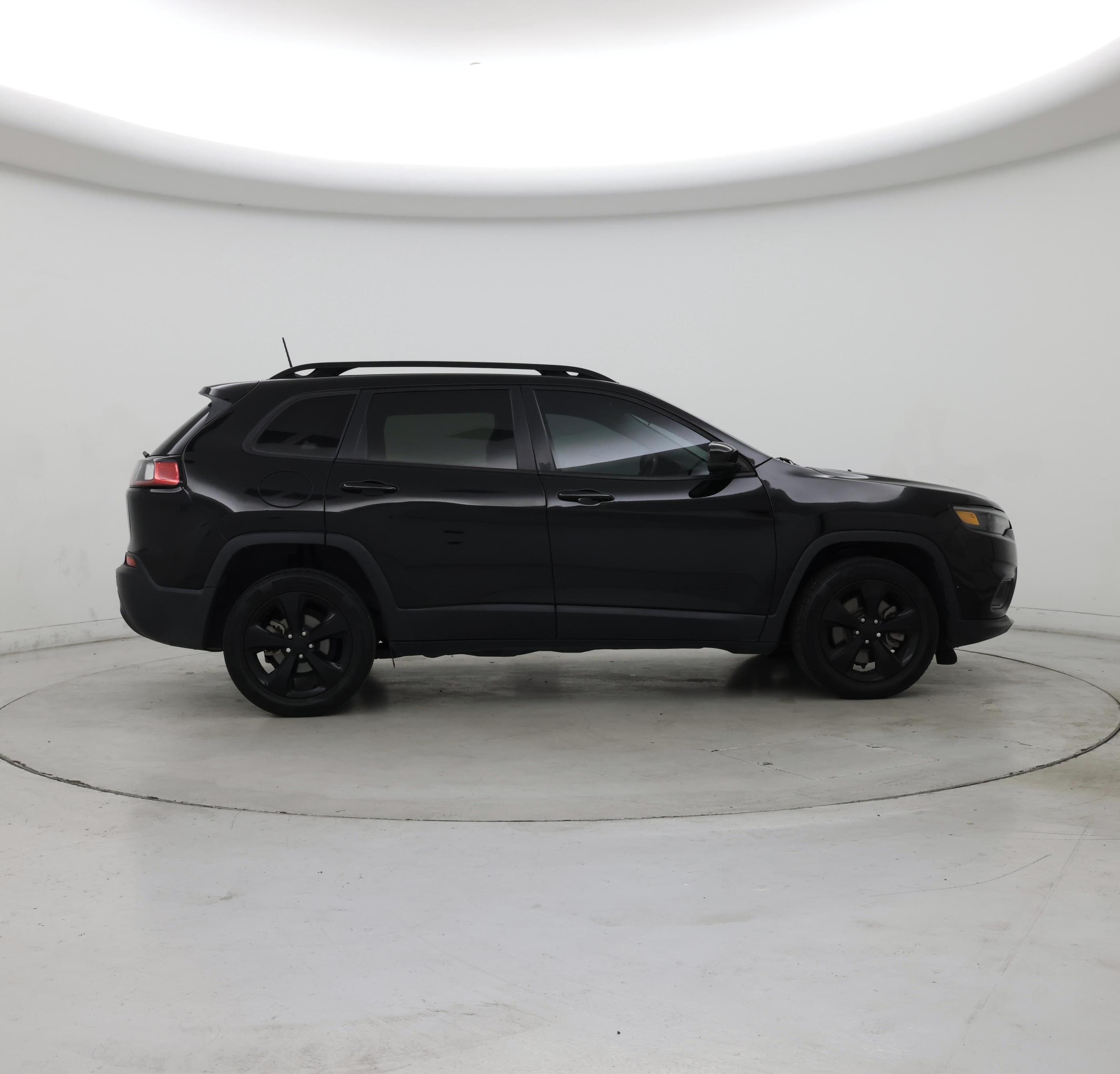 Thumbnail: 2020 Jeep Cherokee - 7