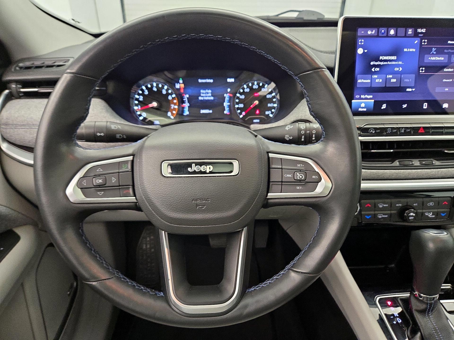 Thumbnail: 2022 Jeep Compass - 10