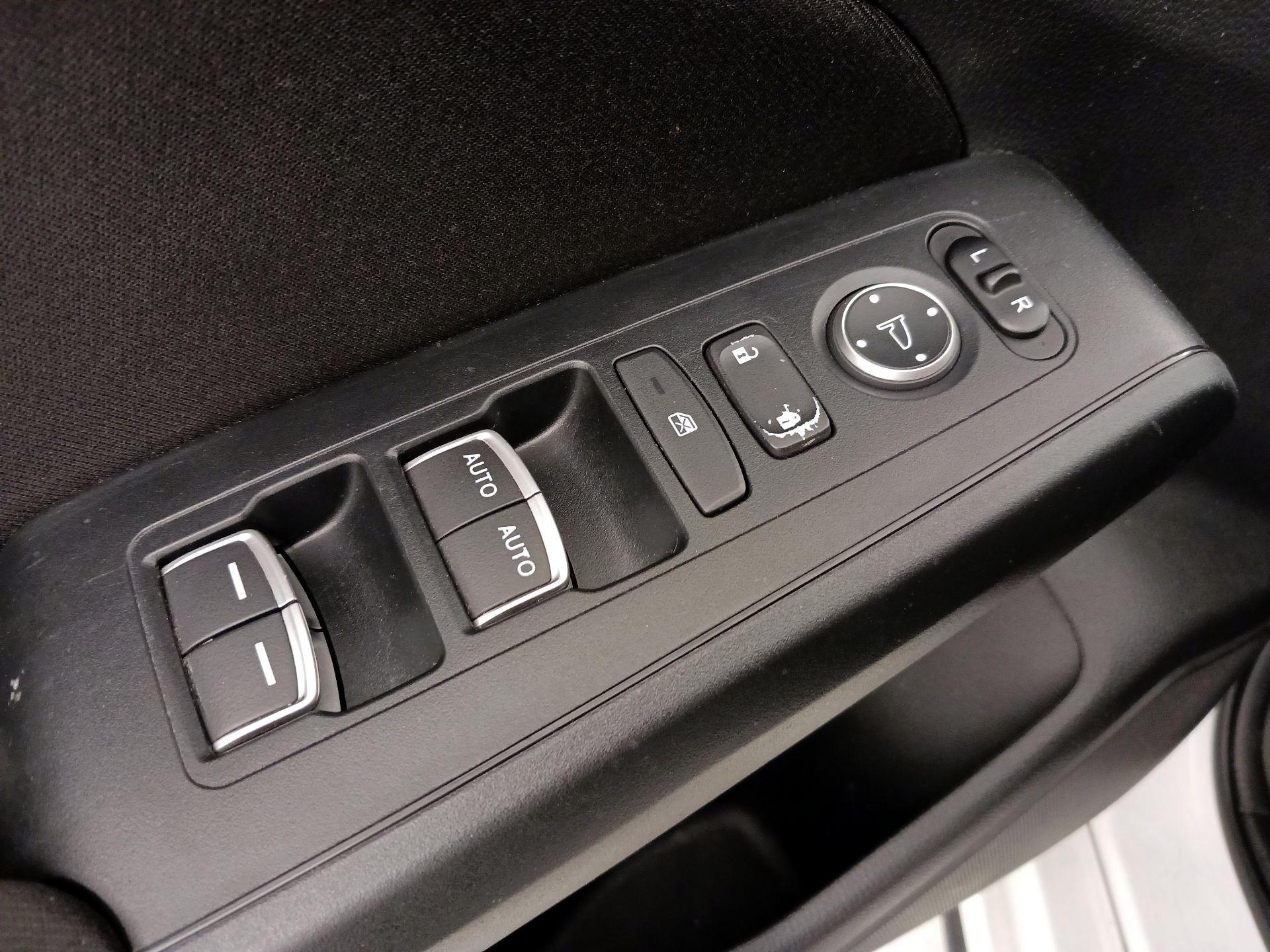 Thumbnail: 2023 Honda Civic - 12