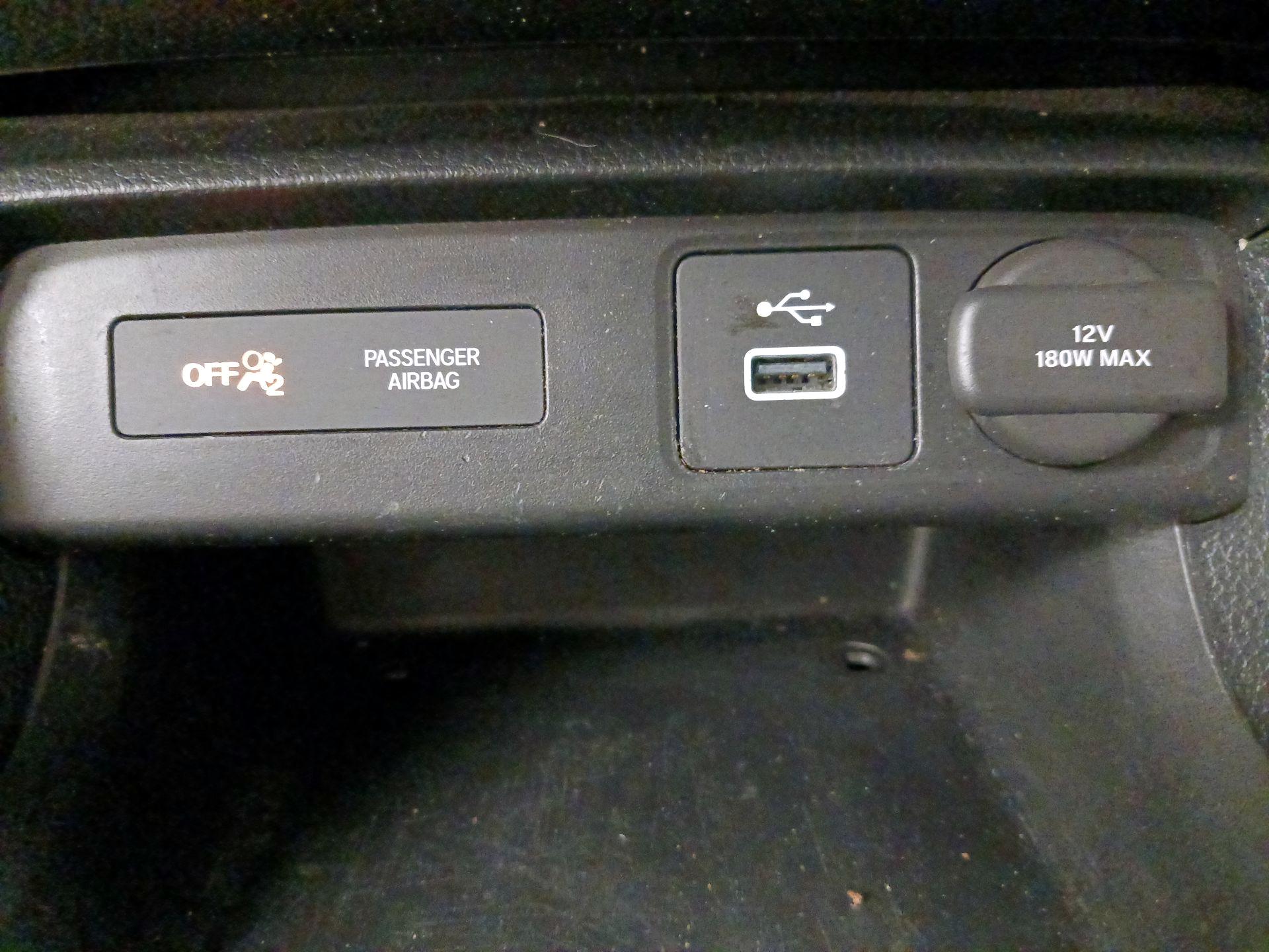 Thumbnail: 2023 Honda Civic - 18