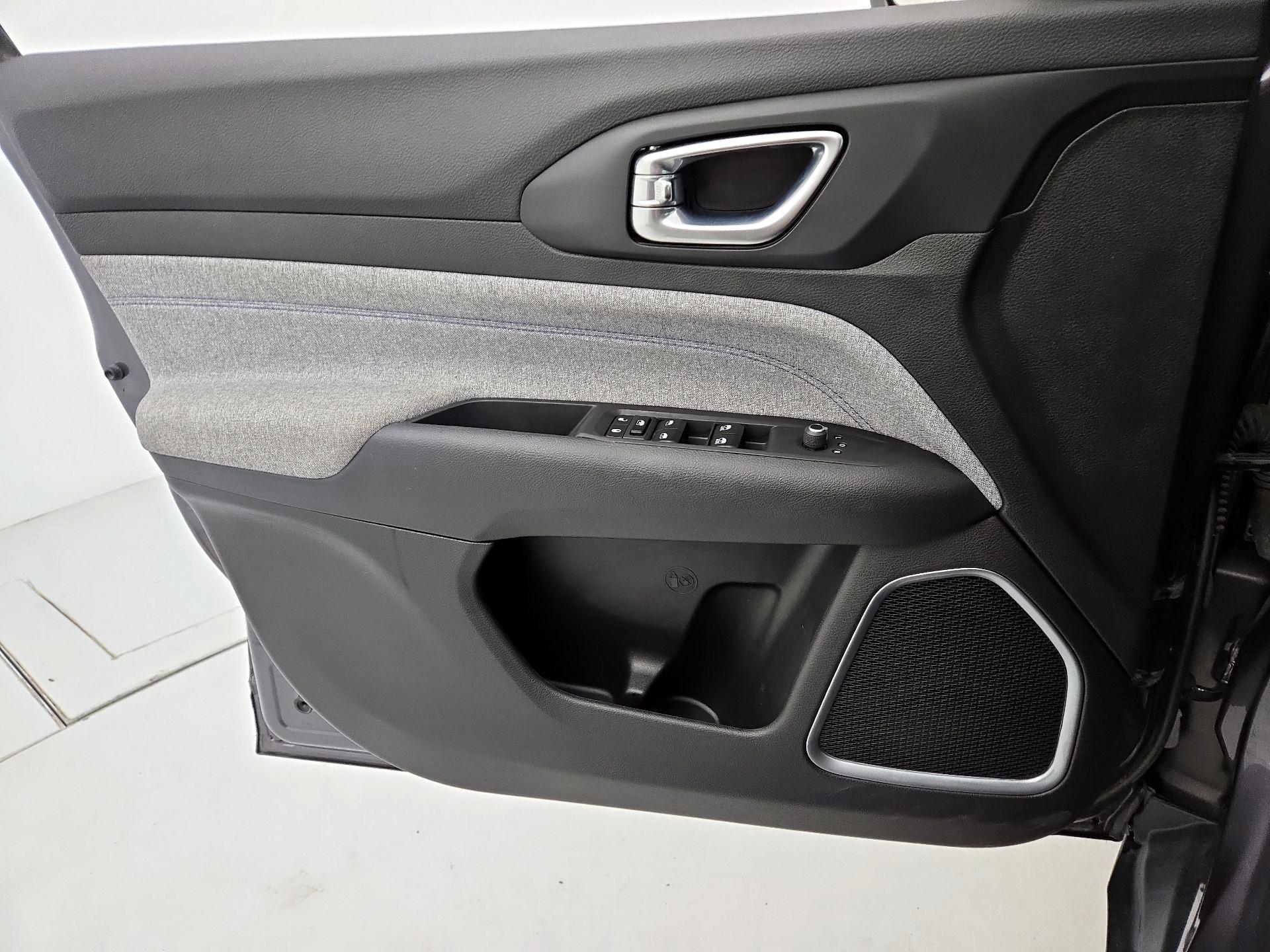 Thumbnail: 2024 Jeep Compass - 12