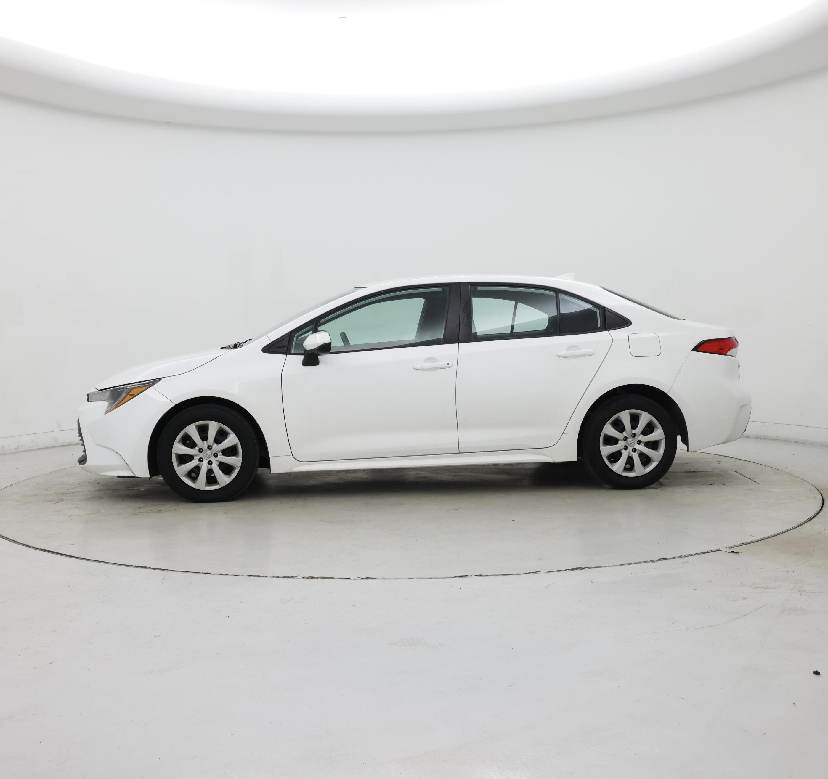 Thumbnail: 2023 Toyota Corolla - 3