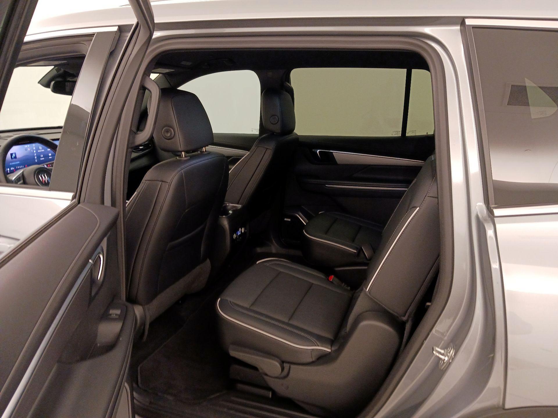 Thumbnail: 2025 Buick Enclave - 20