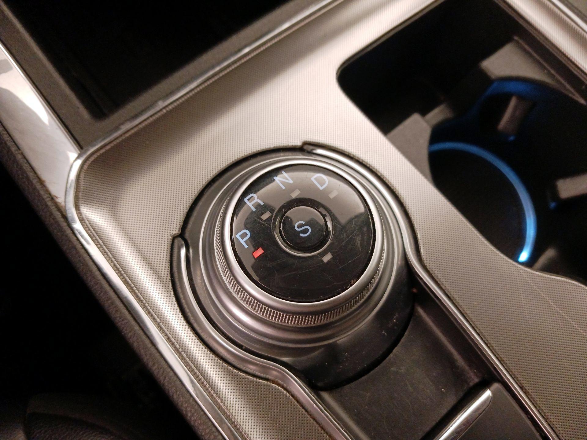 Thumbnail: 2024 Ford Edge - 17