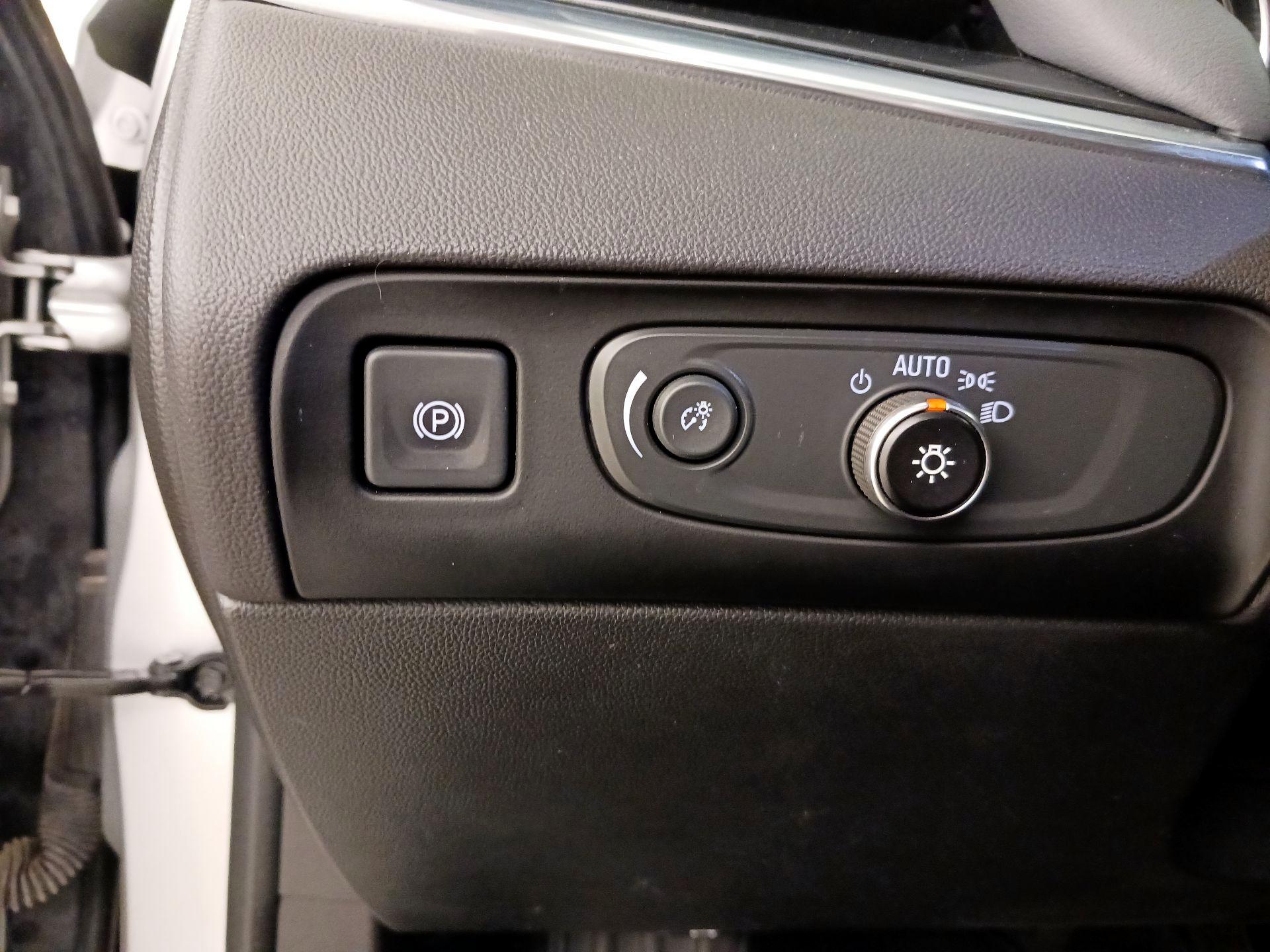Thumbnail: 2021 Buick Enclave - 13