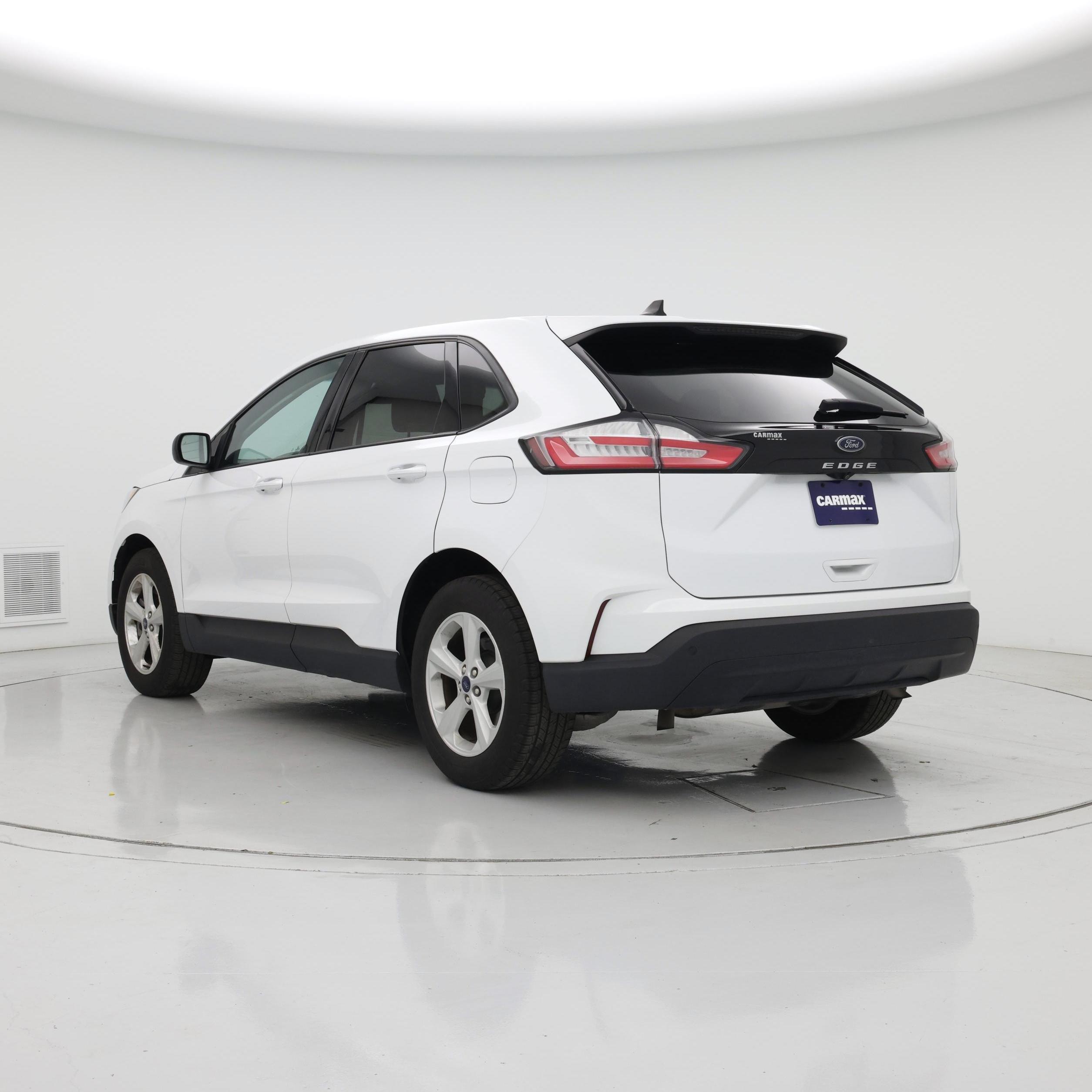 Thumbnail: 2021 Ford Edge - 2