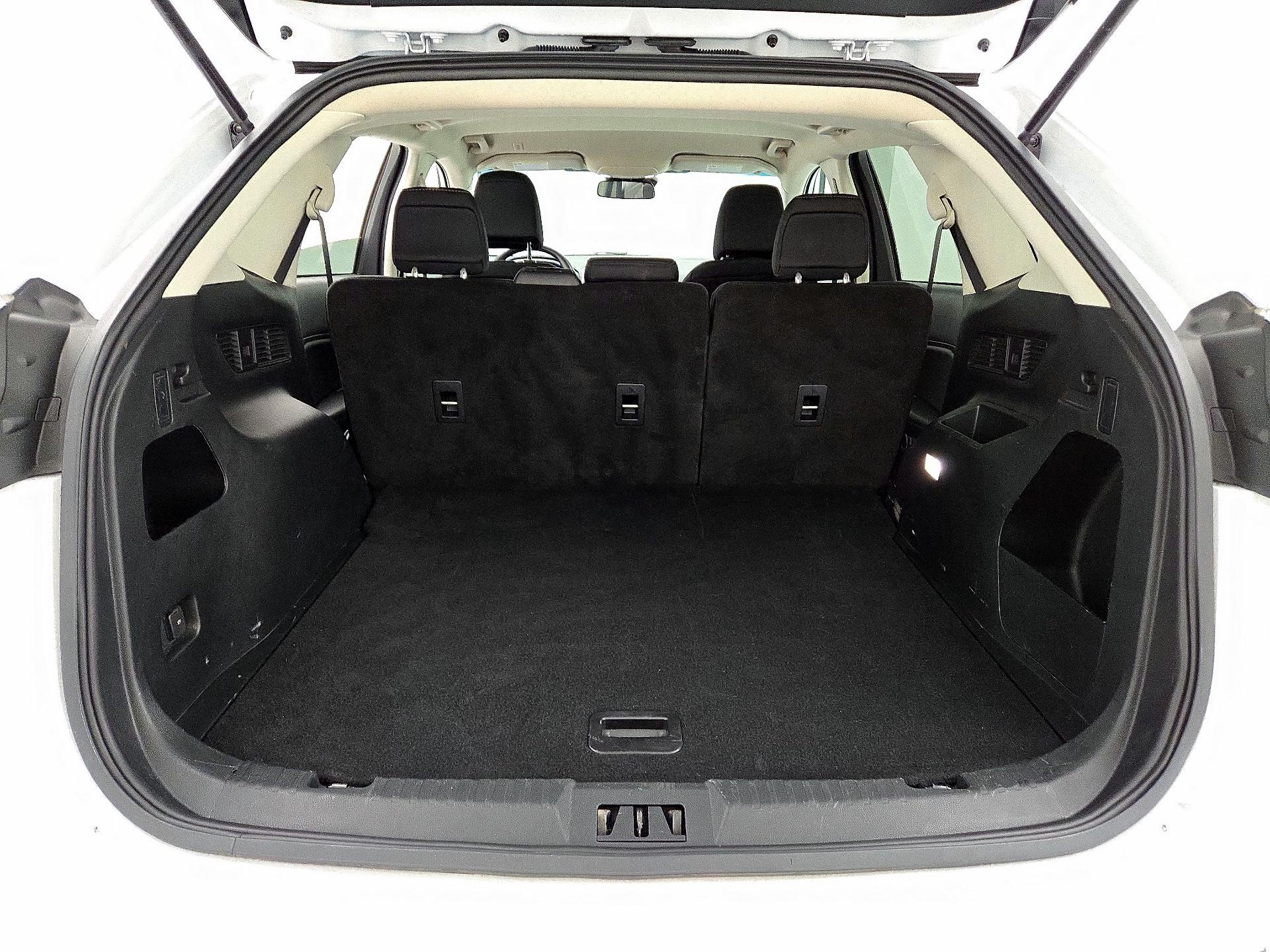 Thumbnail: 2021 Ford Edge - 20