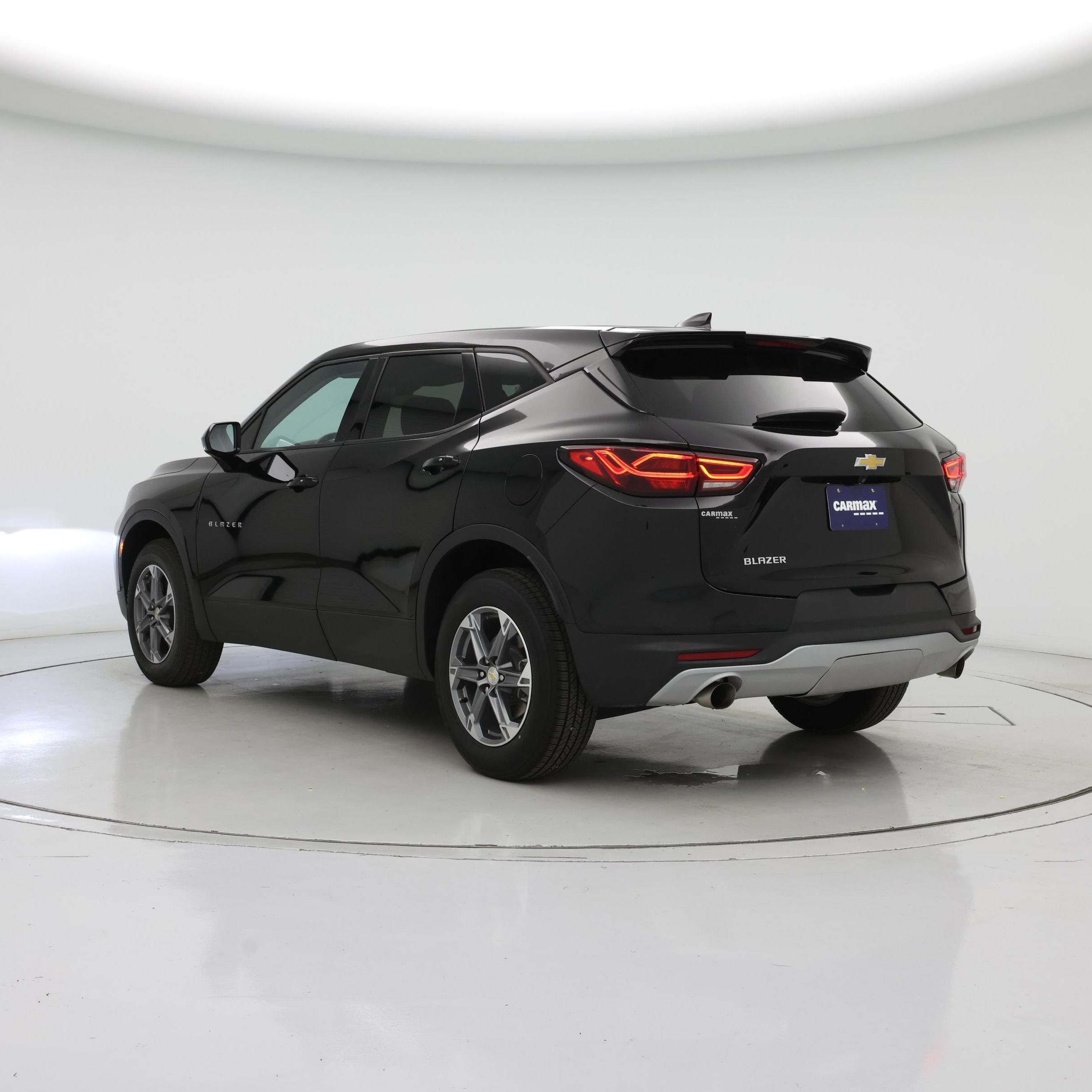 Thumbnail: 2023 Chevrolet Blazer - 2