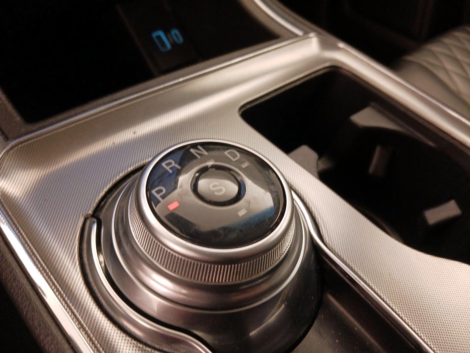 Thumbnail: 2024 Ford Edge - 17