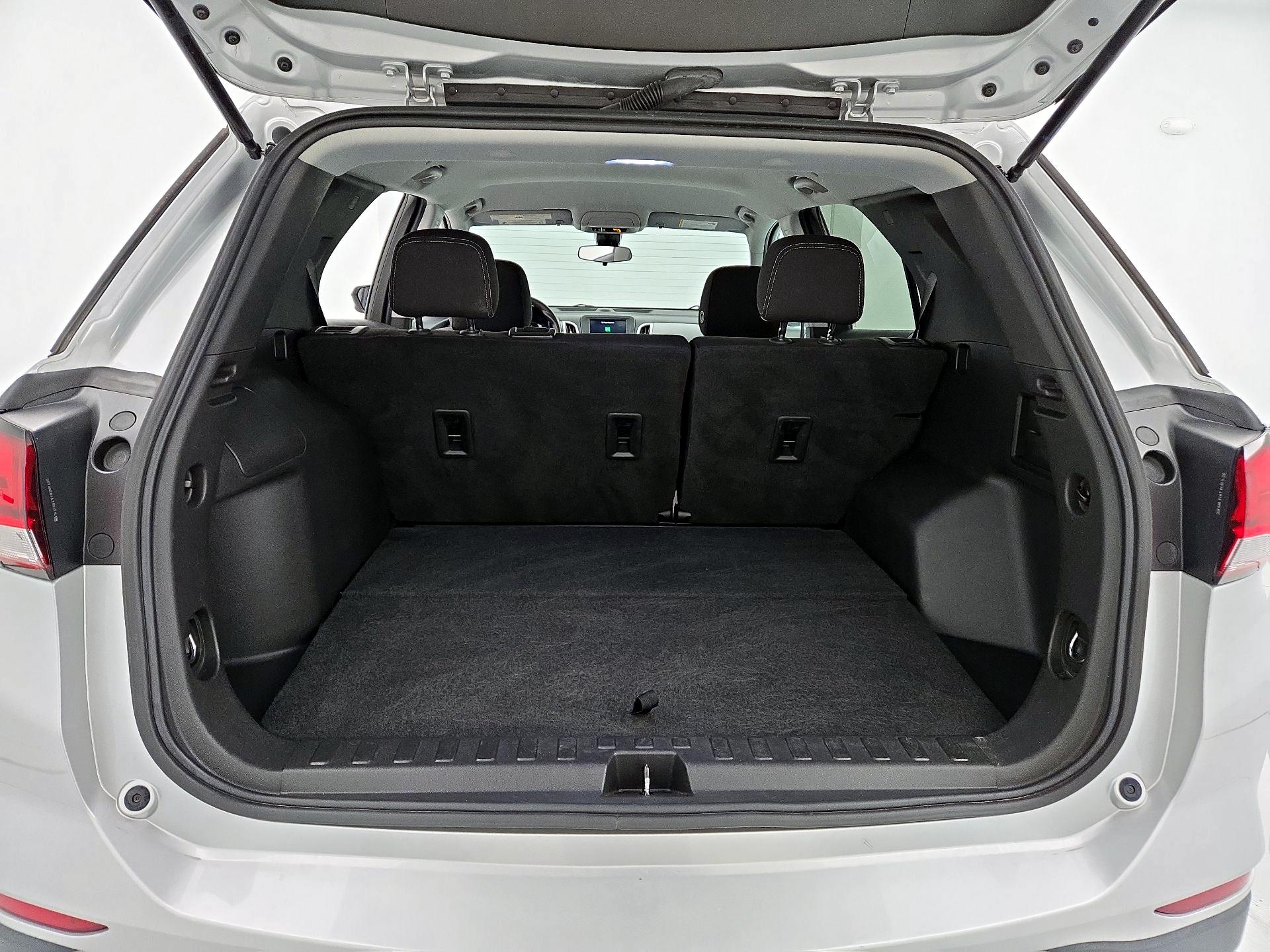 Thumbnail: 2022 Chevrolet Equinox - 20