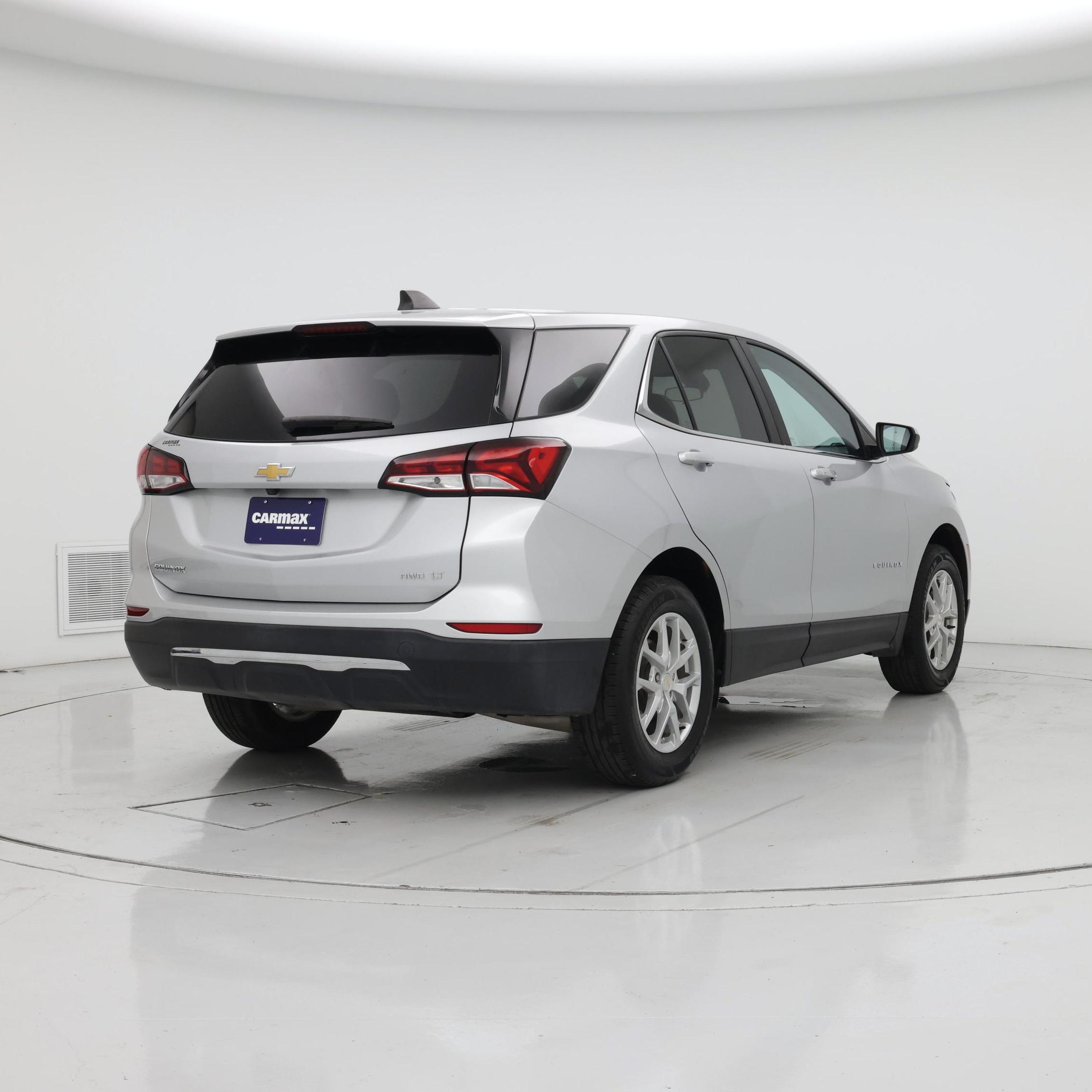 Thumbnail: 2022 Chevrolet Equinox - 8