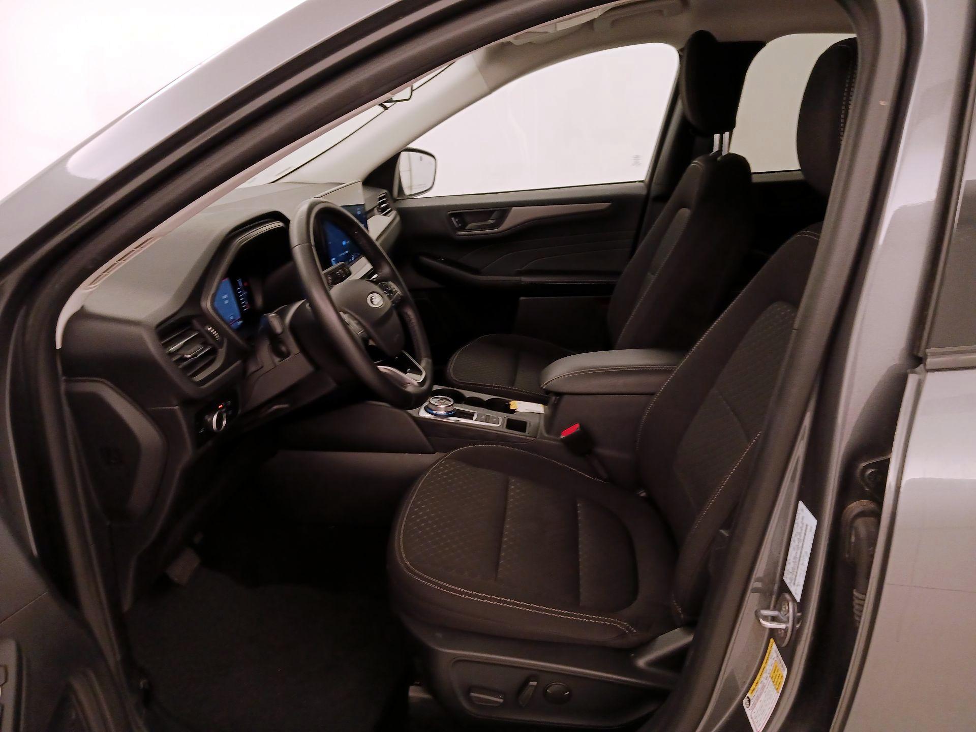 Thumbnail: 2024 Ford Escape - 11