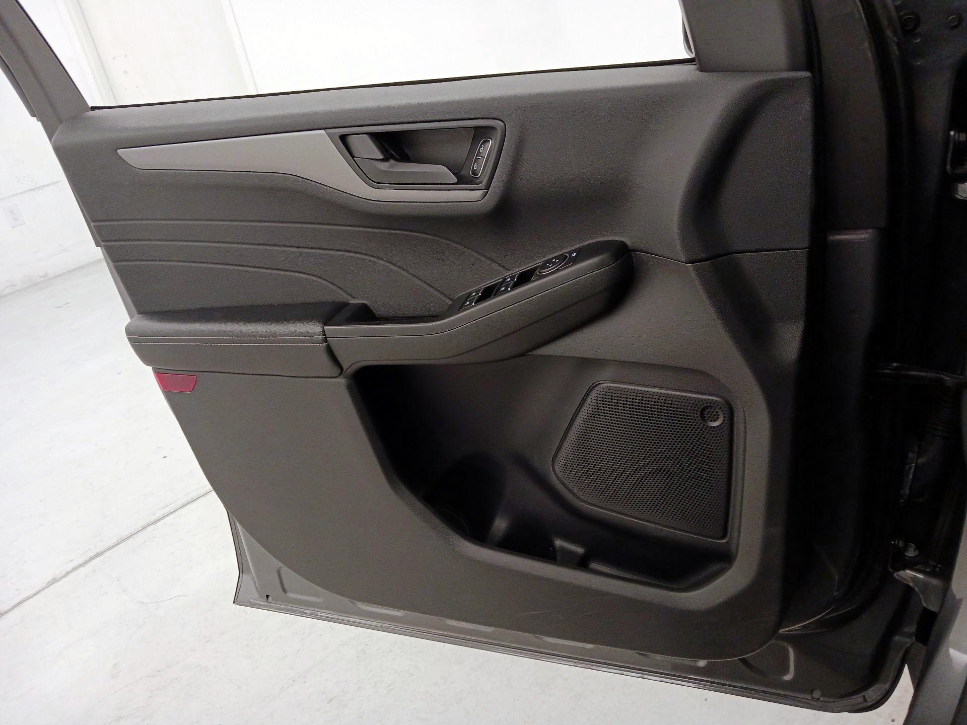 Thumbnail: 2024 Ford Escape - 12