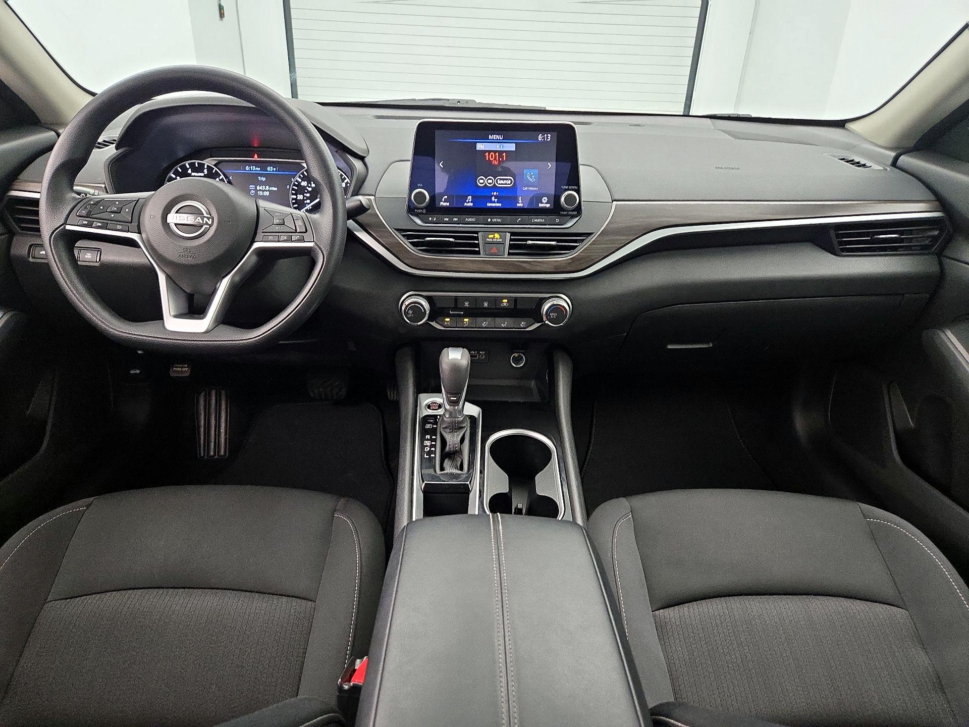 Thumbnail: 2024 Nissan Altima - 9