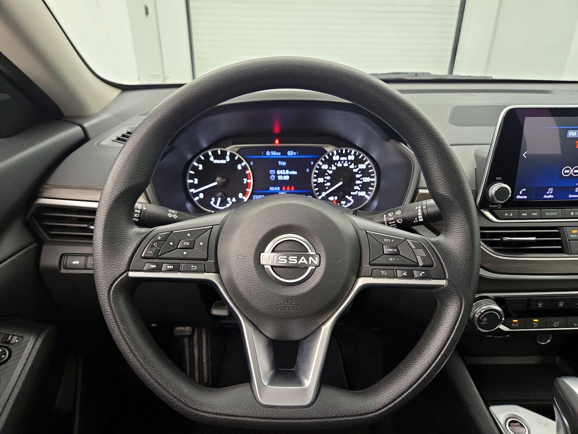 Thumbnail: 2024 Nissan Altima - 10