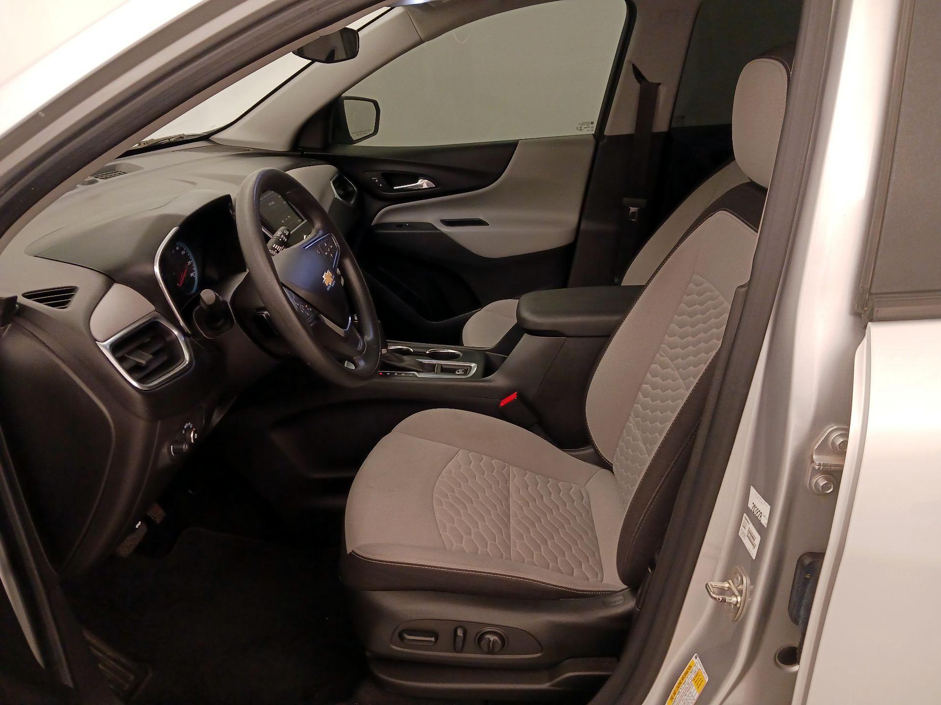 Thumbnail: 2020 Chevrolet Equinox - 11