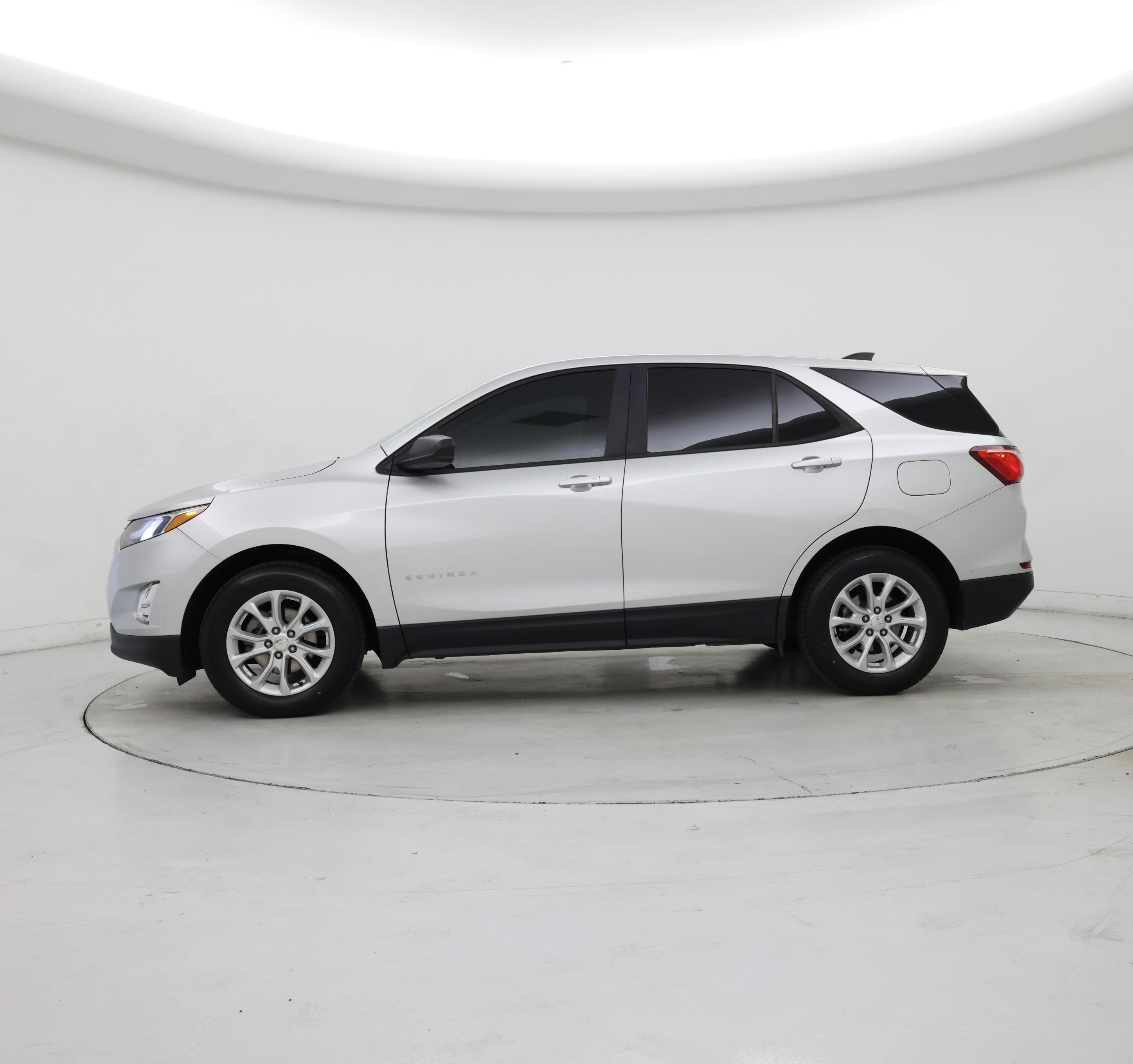 Thumbnail: 2020 Chevrolet Equinox - 3