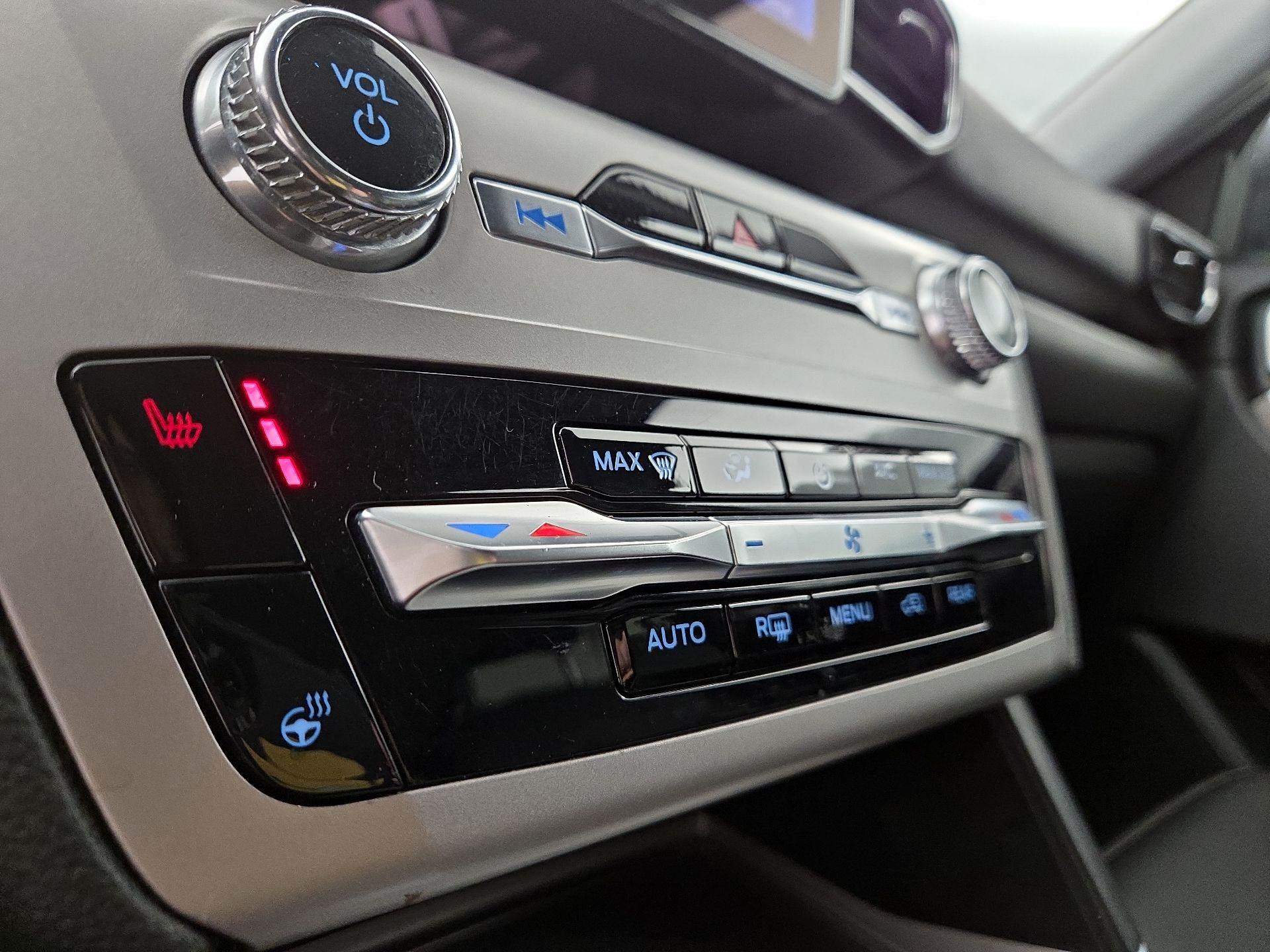 Thumbnail: 2023 Ford Explorer - 17