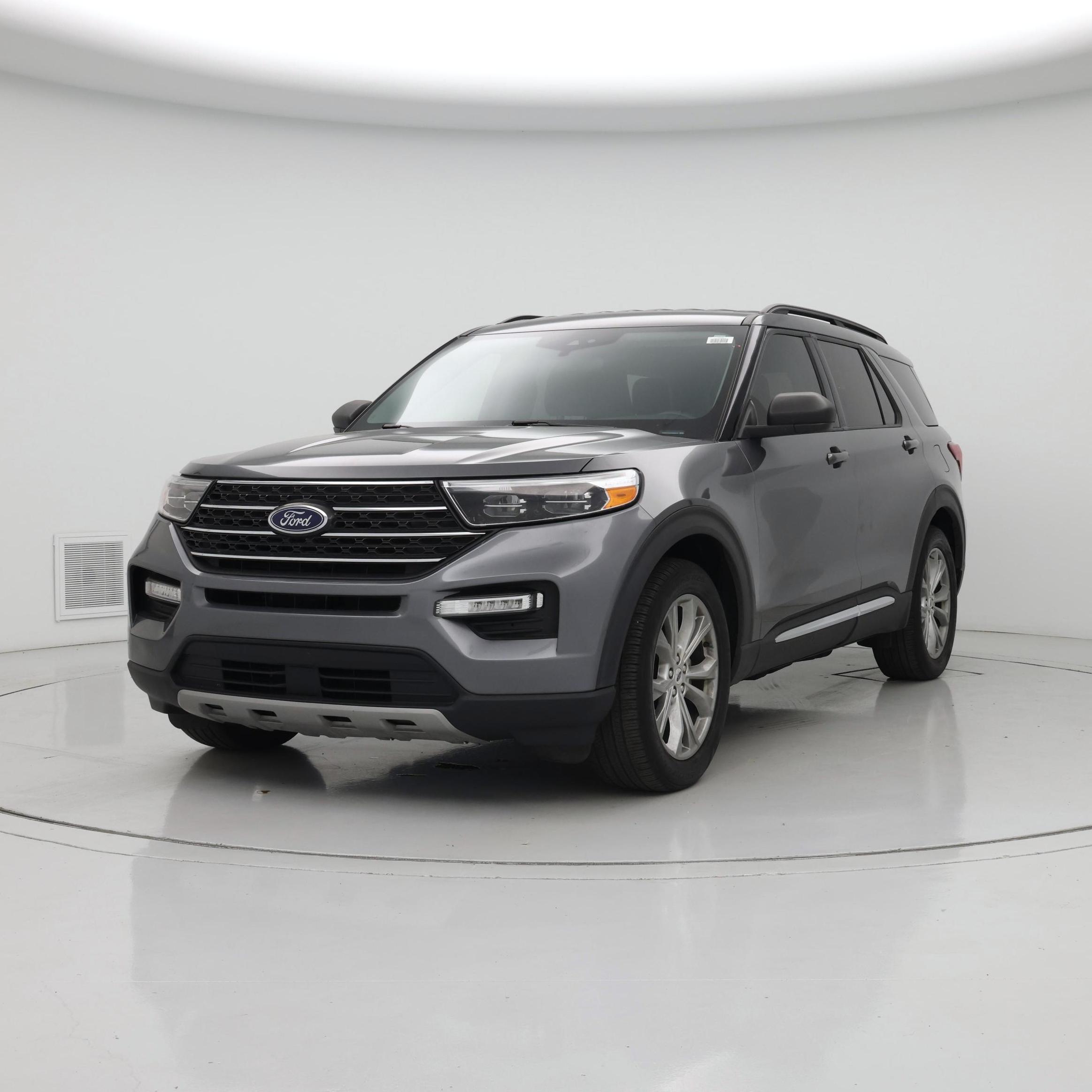 Thumbnail: 2023 Ford Explorer - 4