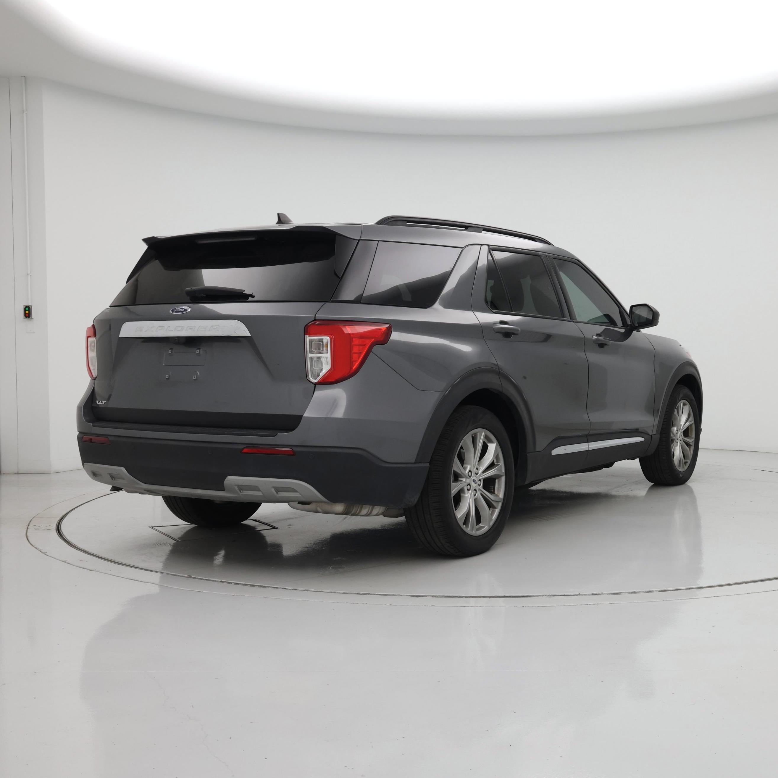 Thumbnail: 2023 Ford Explorer - 8