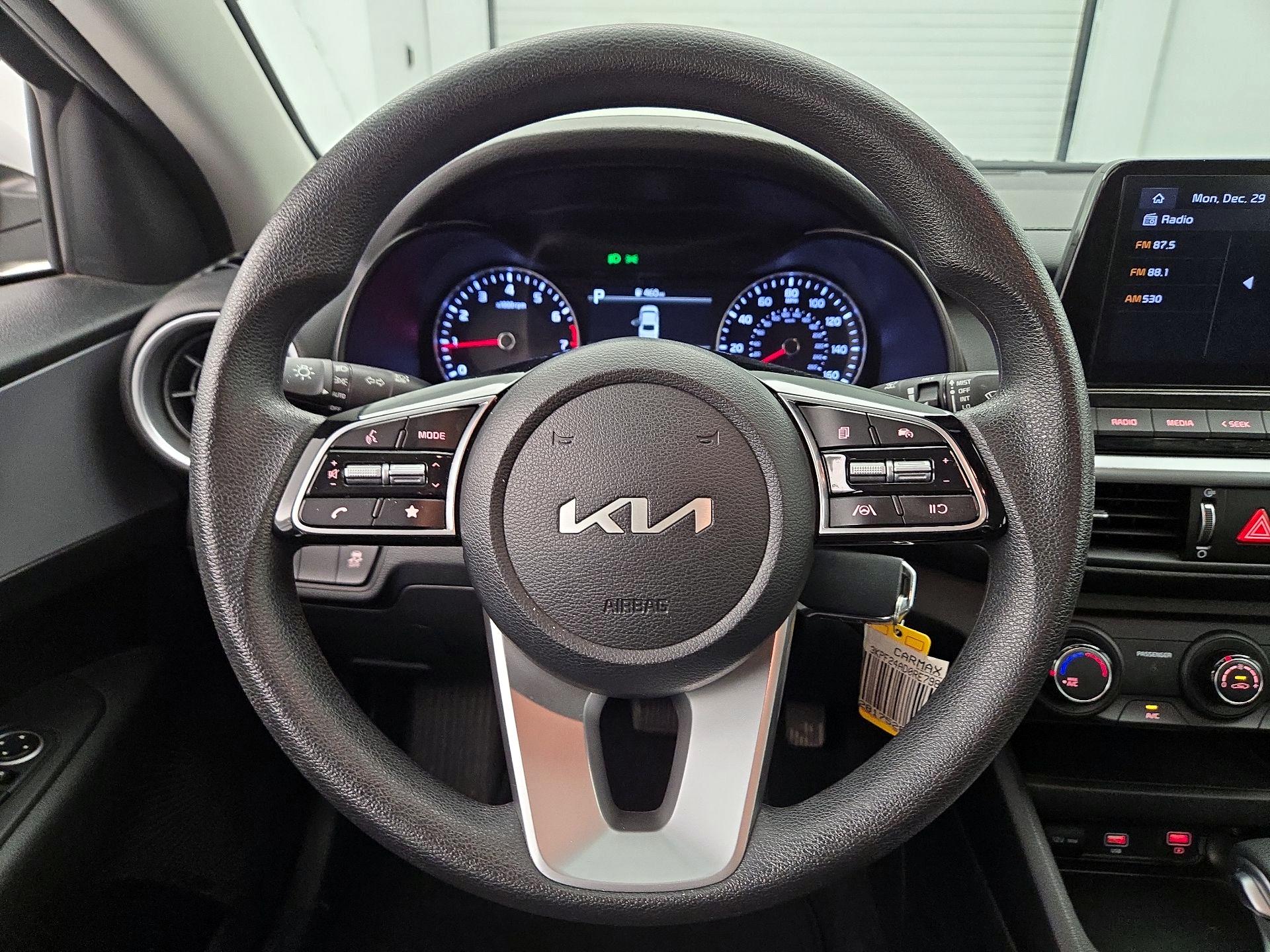 Thumbnail: 2024 Kia Forte - 10