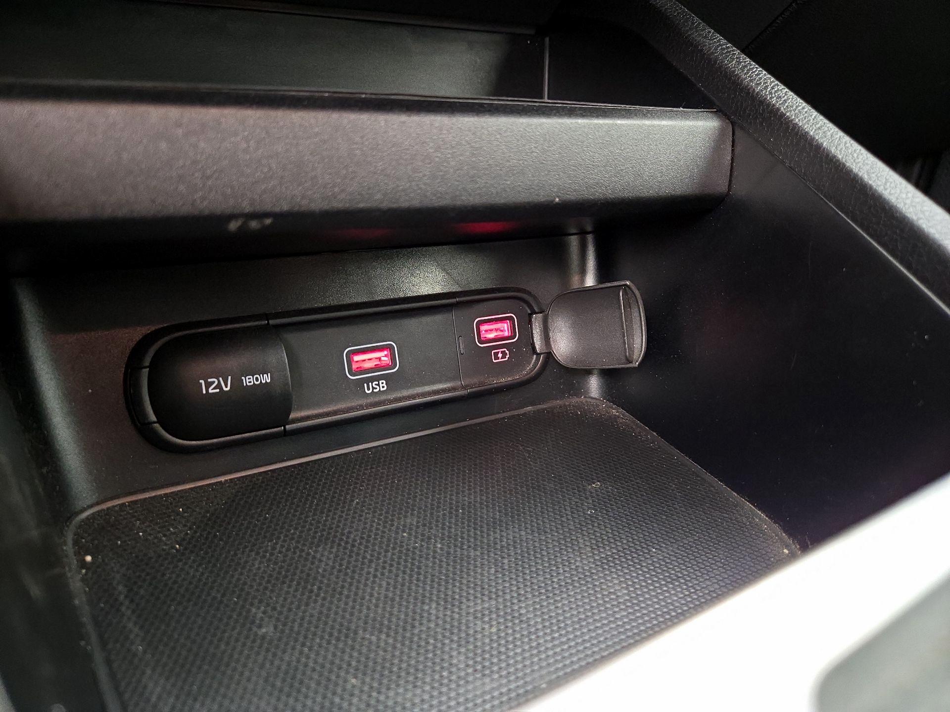 Thumbnail: 2024 Kia Forte - 18