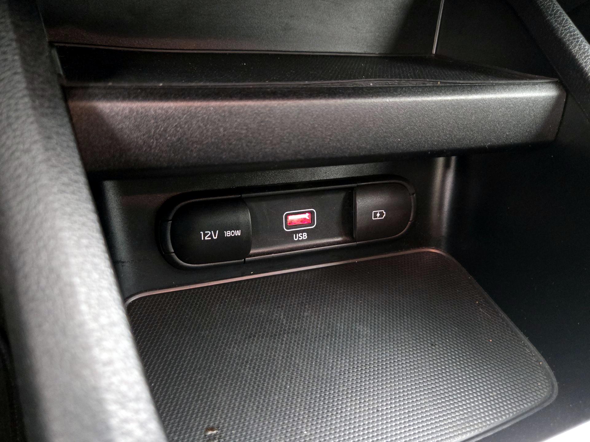 Thumbnail: 2024 Kia Forte - 18