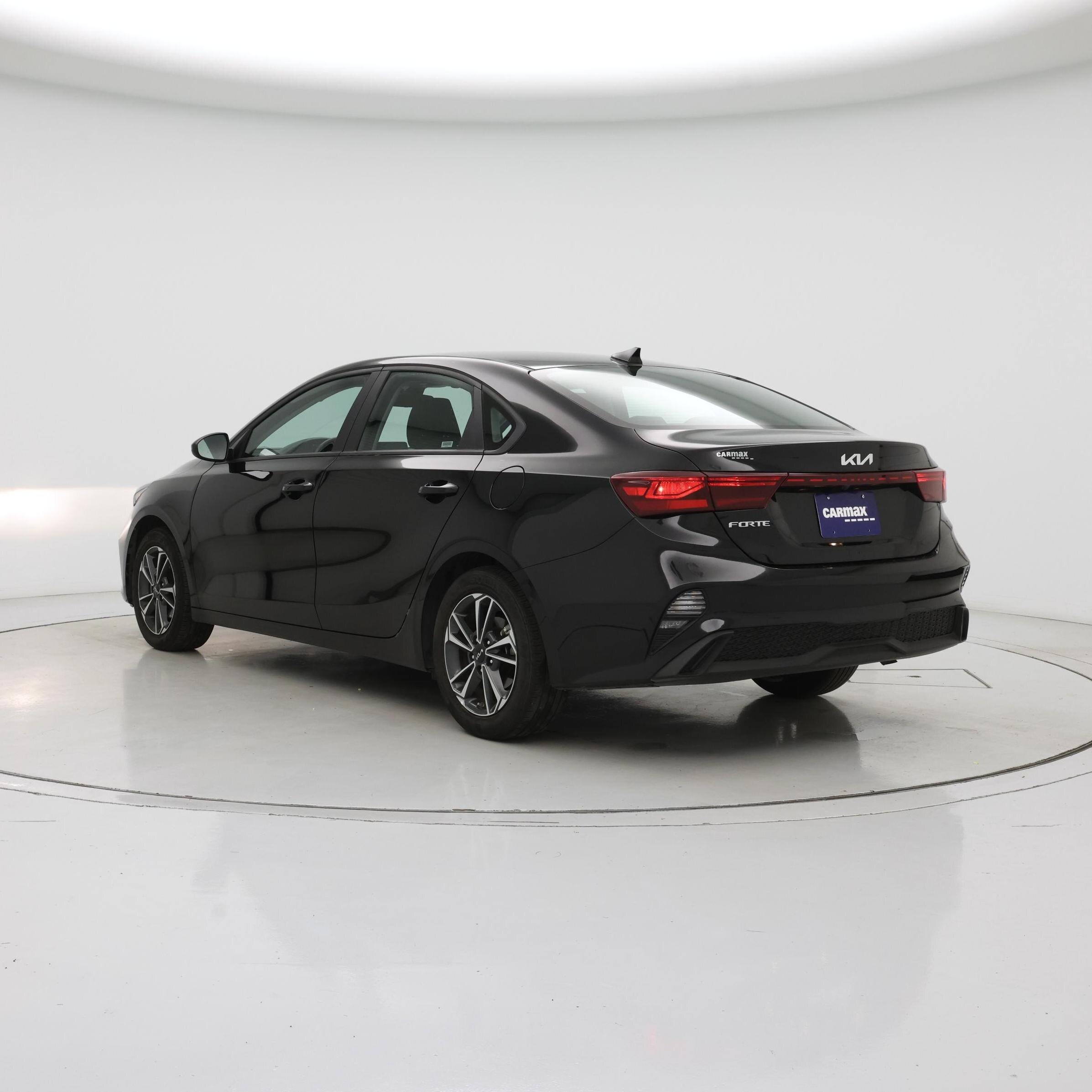 Thumbnail: 2024 Kia Forte - 2