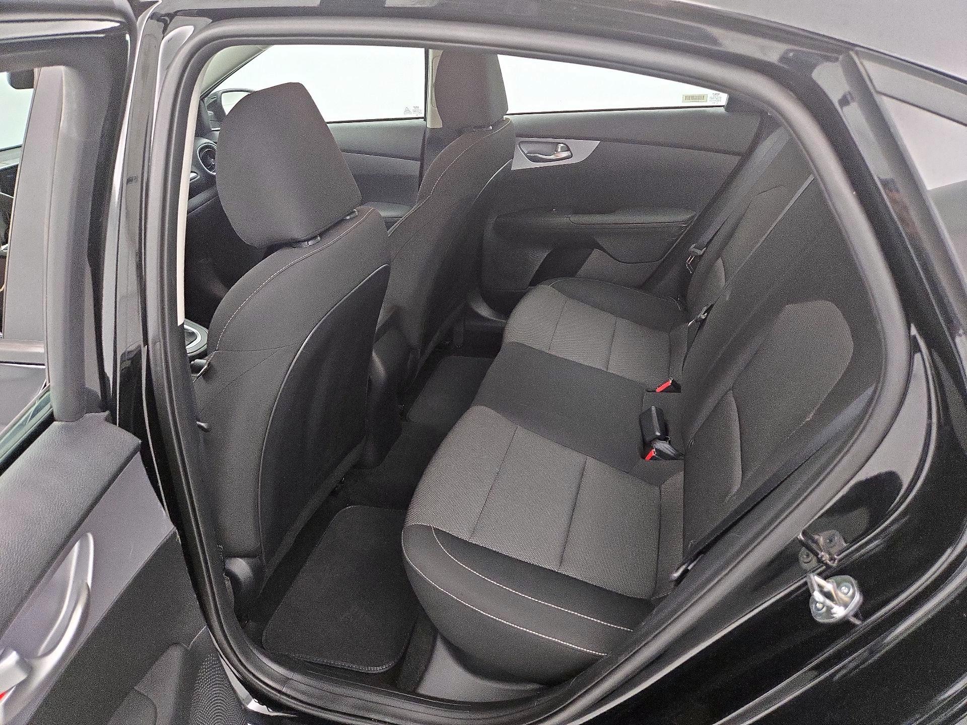 Thumbnail: 2024 Kia Forte - 19