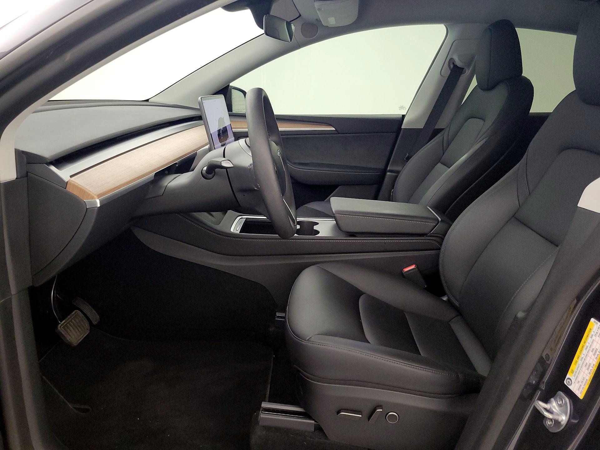 Thumbnail: 2025 Tesla Model Y - 11