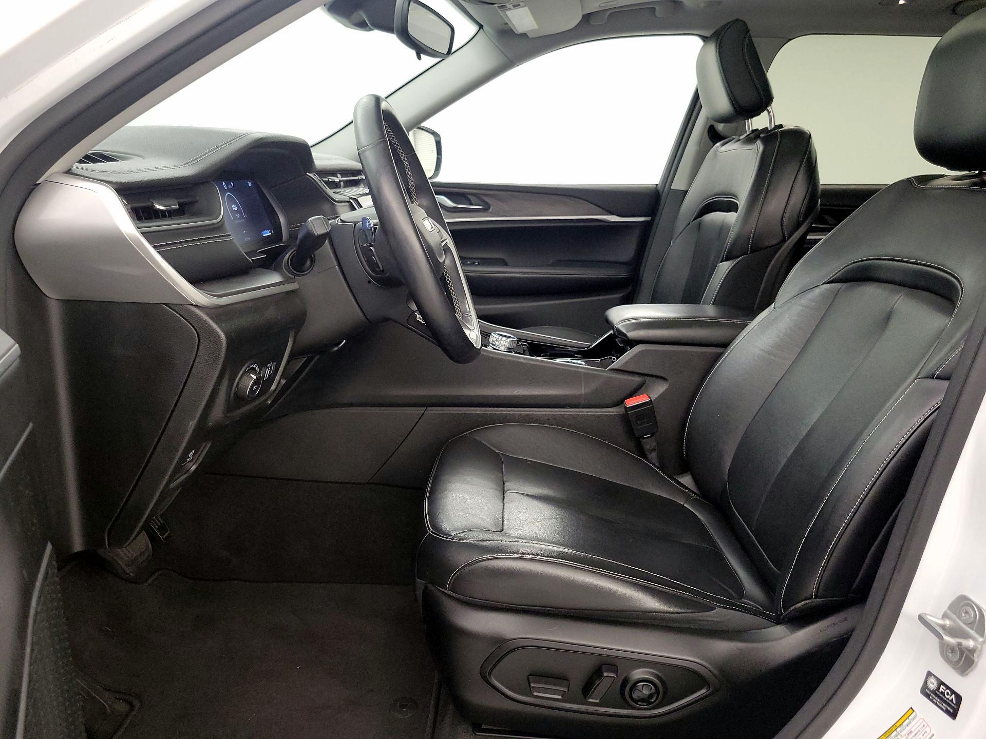 Thumbnail: 2021 Jeep Grand Cherokee L - 11