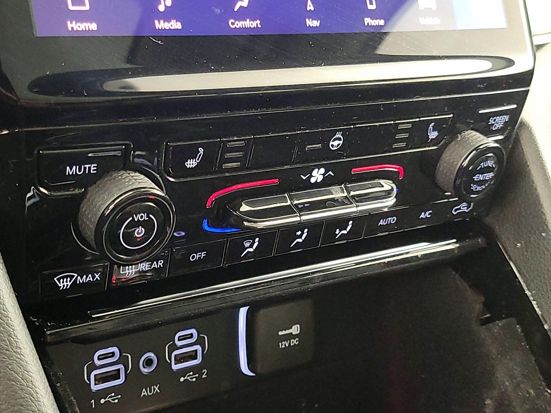 Thumbnail: 2021 Jeep Grand Cherokee L - 17