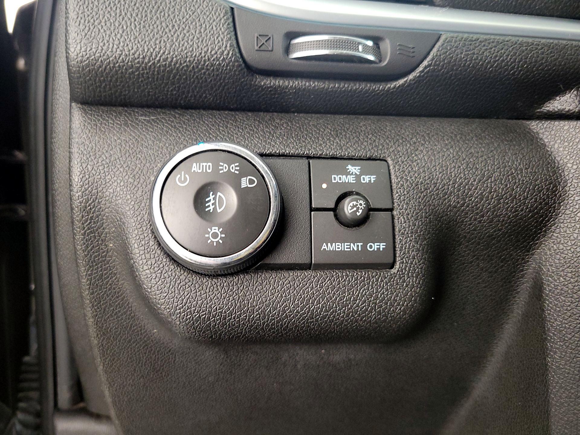 Thumbnail: 2015 Chevrolet Traverse - 13