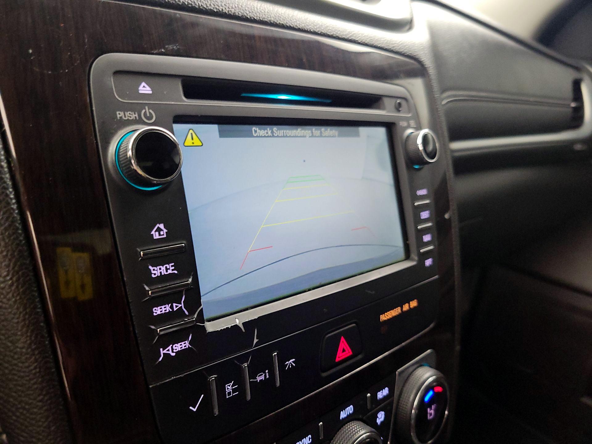 Thumbnail: 2015 Chevrolet Traverse - 15