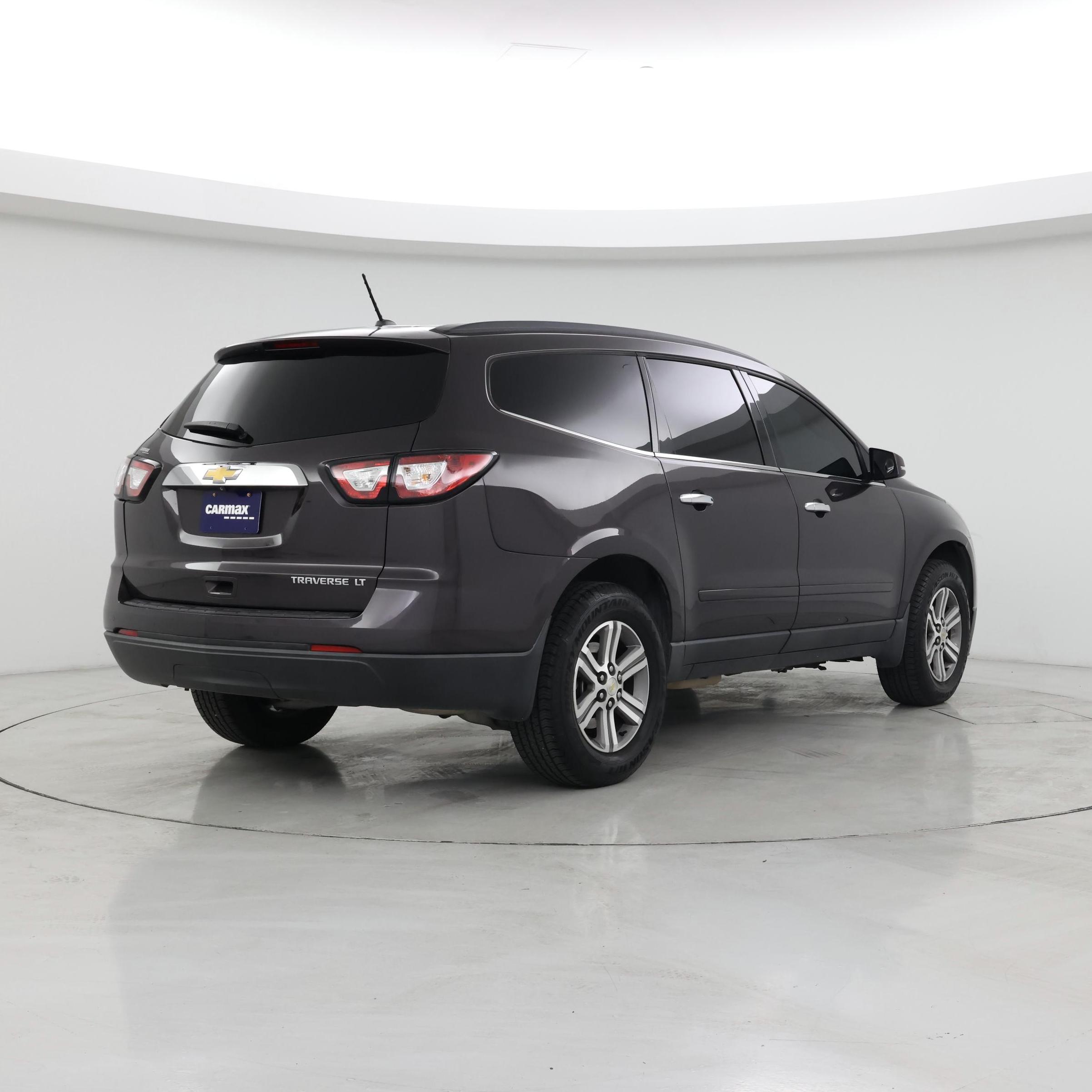 Thumbnail: 2015 Chevrolet Traverse - 8