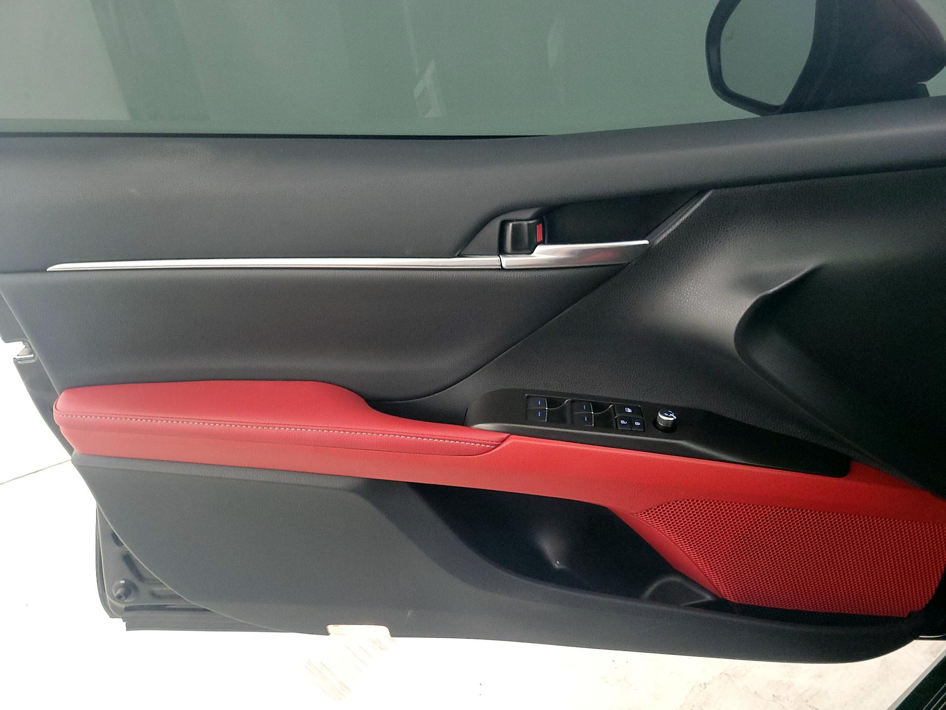 Thumbnail: 2024 Toyota Camry - 12