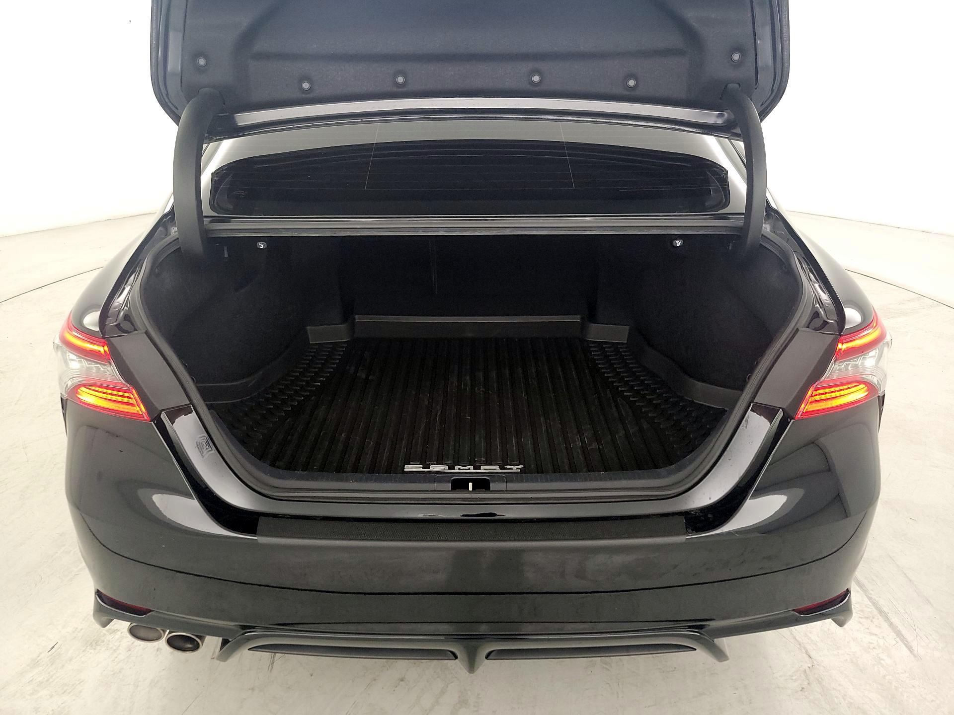 Thumbnail: 2024 Toyota Camry - 20